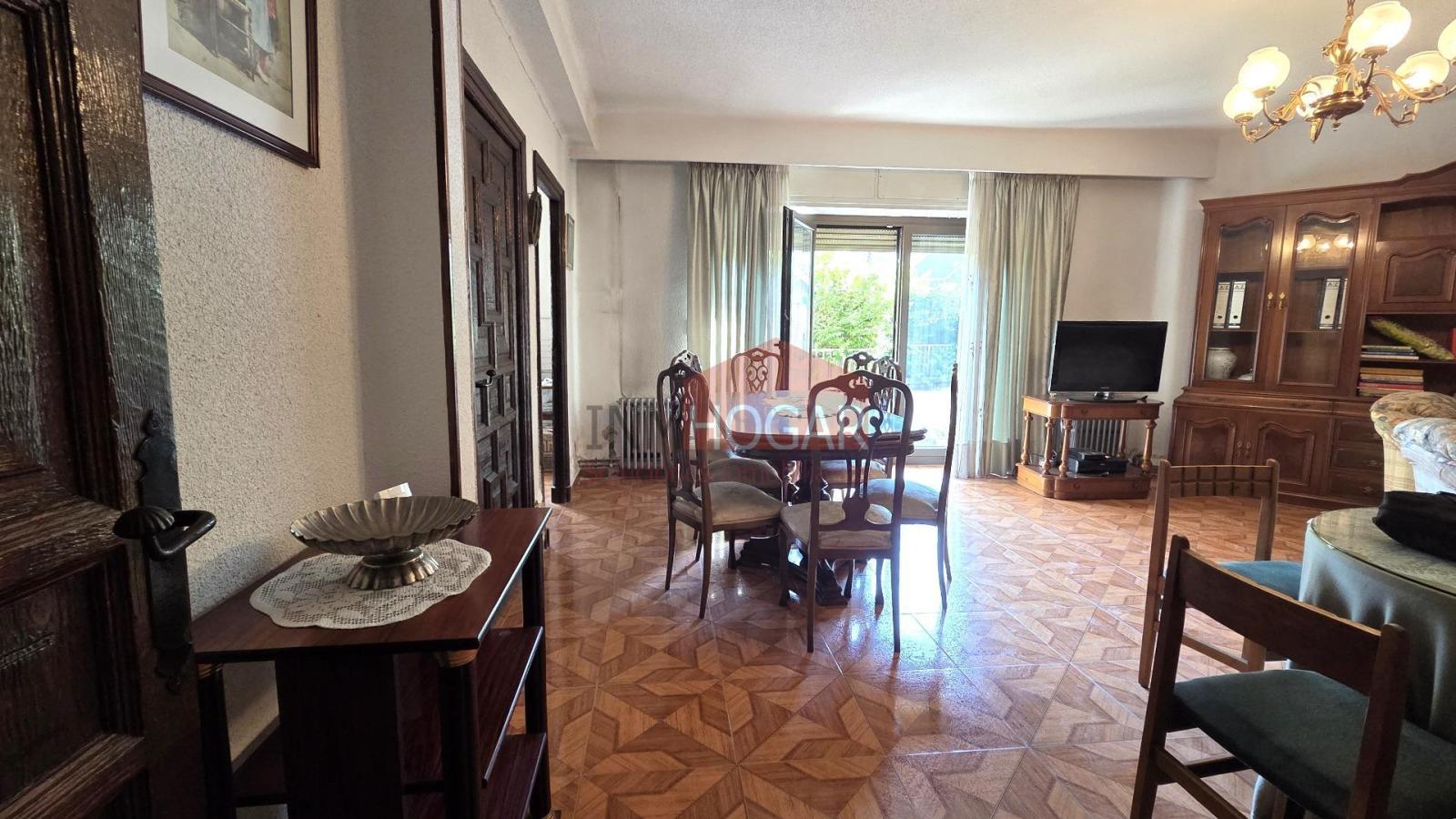 Flat for Sale in Ávila