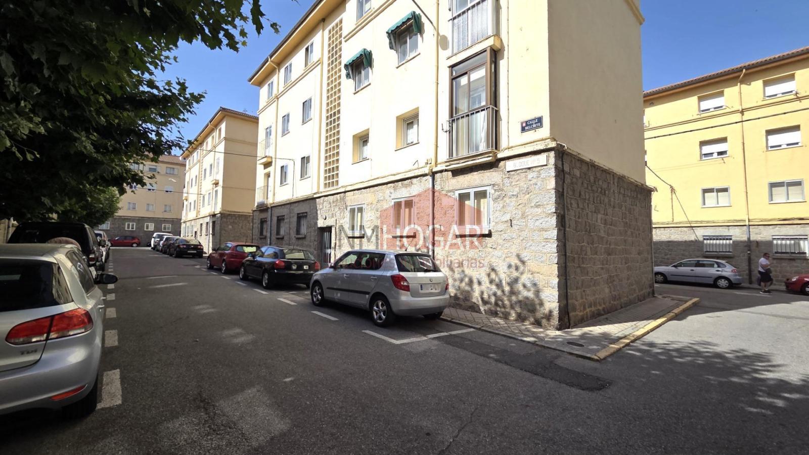 Flat for Sale in Ávila