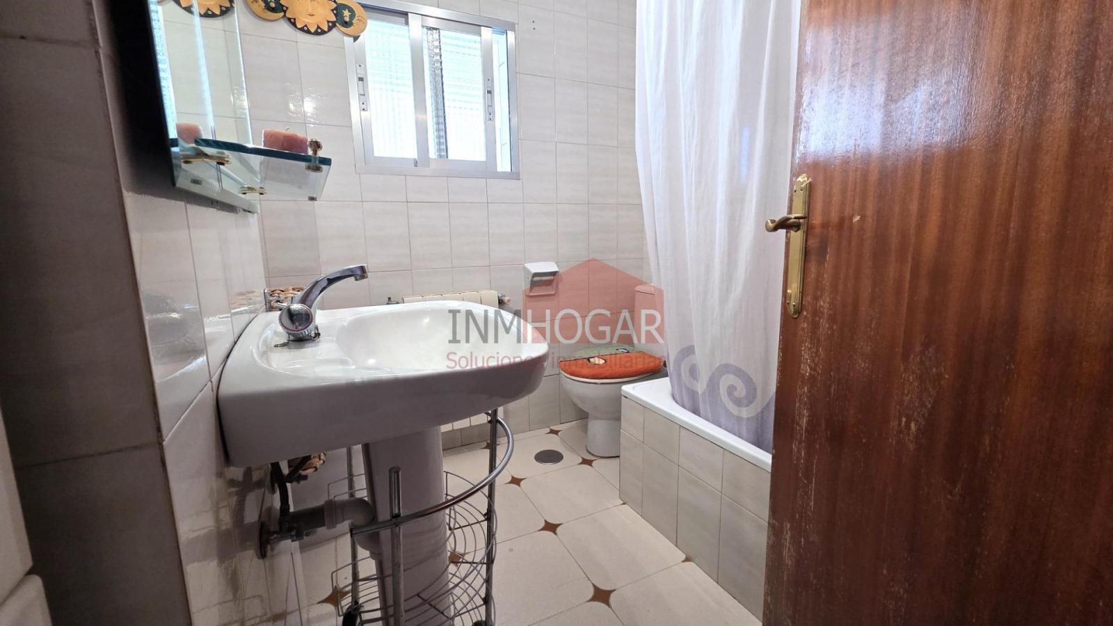 Flat for Sale in Ávila