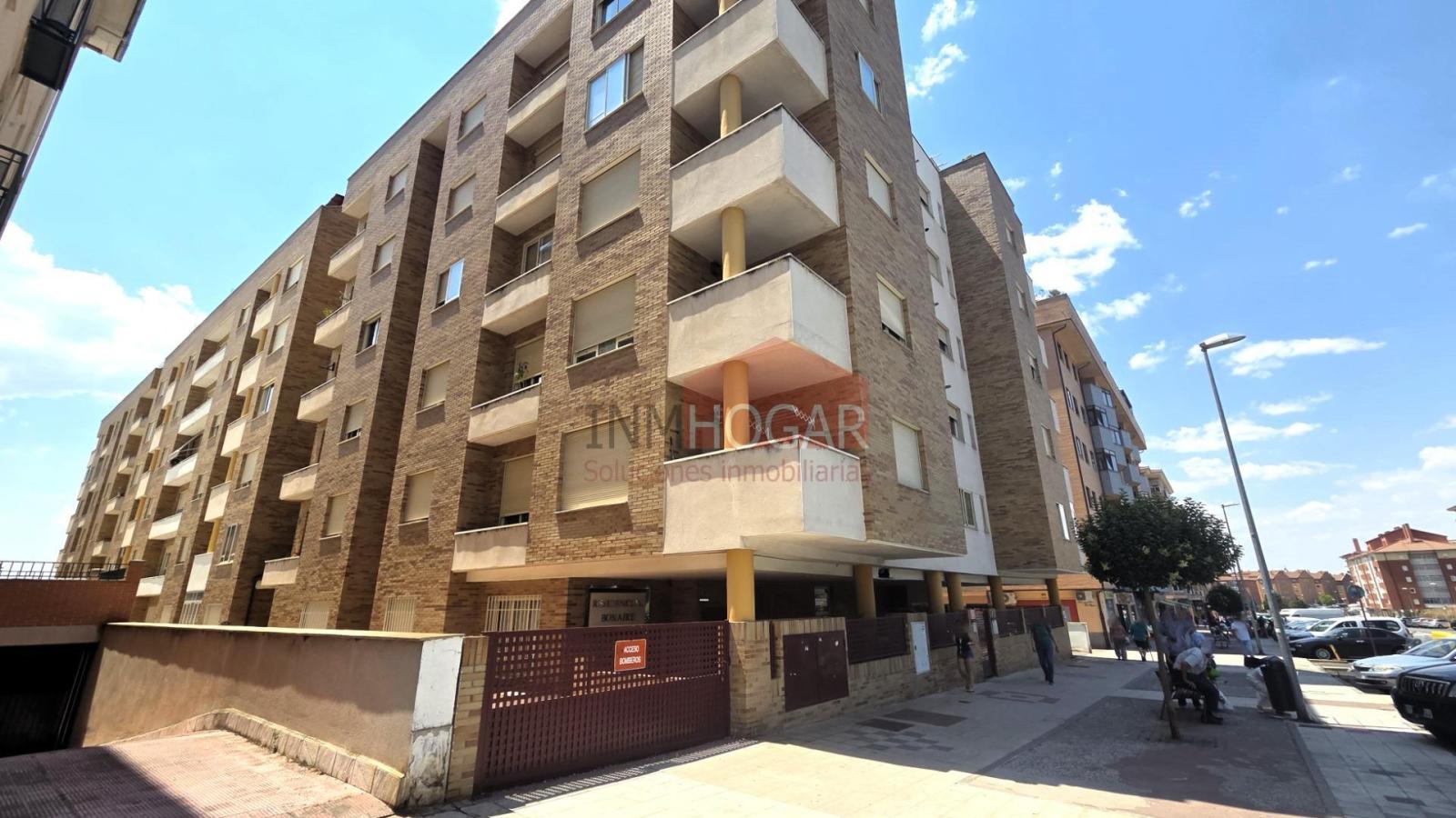 Flat for Sale in Ávila
