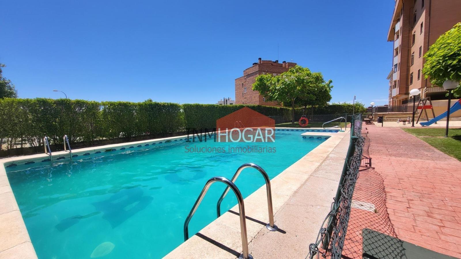Flat for Sale in Ávila