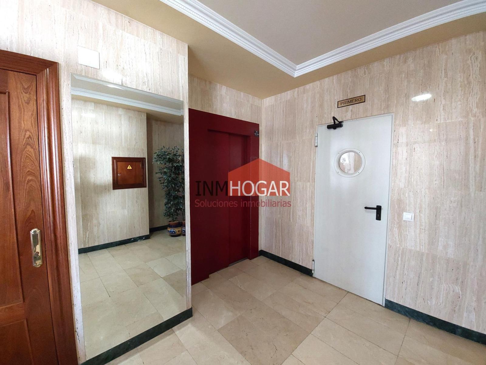 Flat for Sale in Ávila
