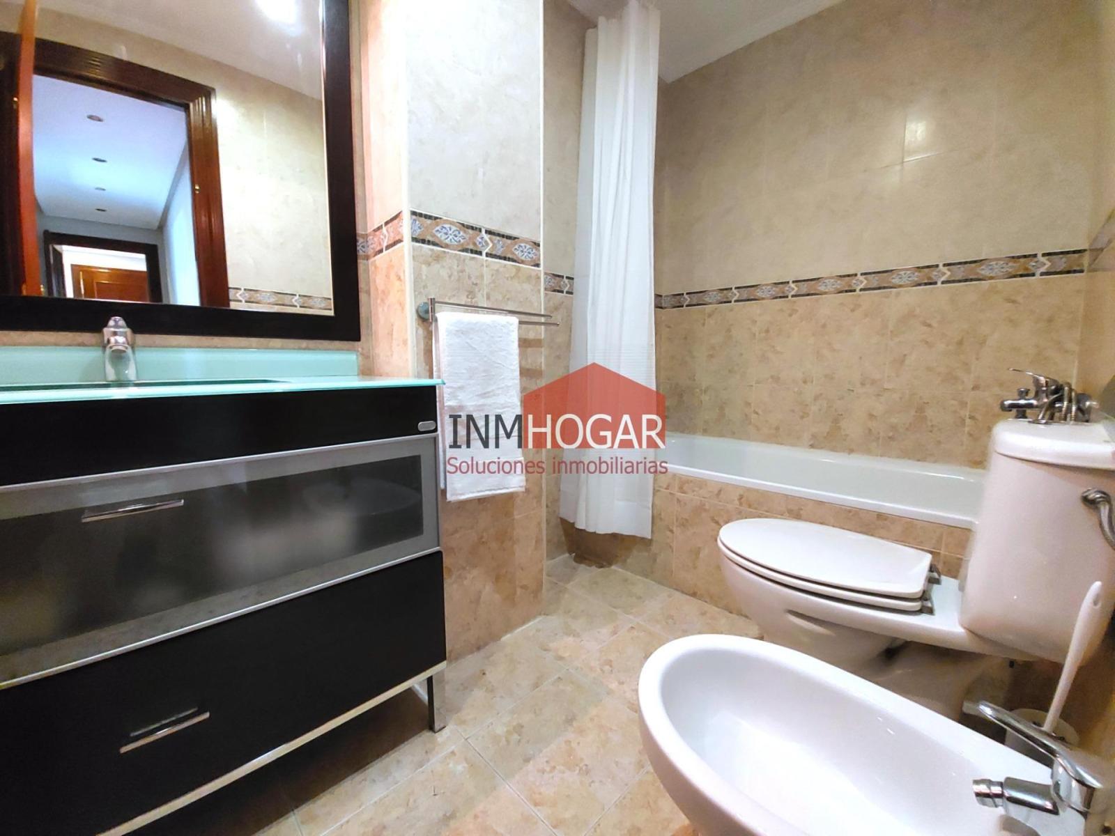Flat for Sale in Ávila