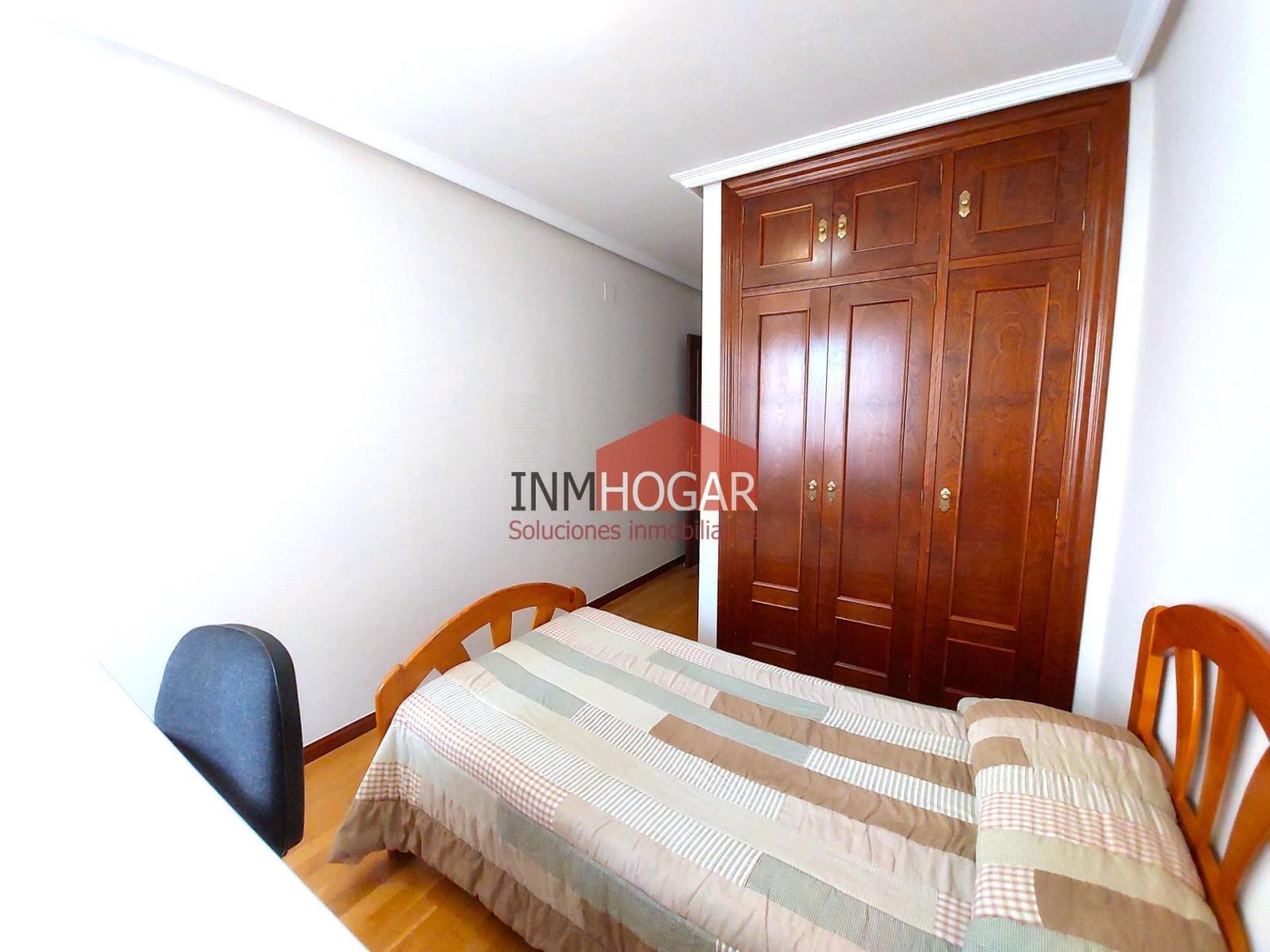 Flat for Sale in Ávila