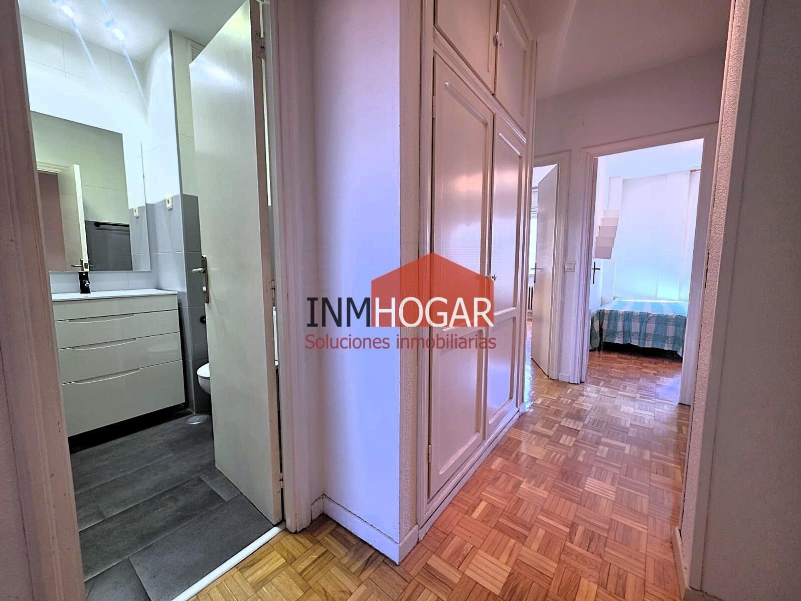 Flat for Sale in Ávila