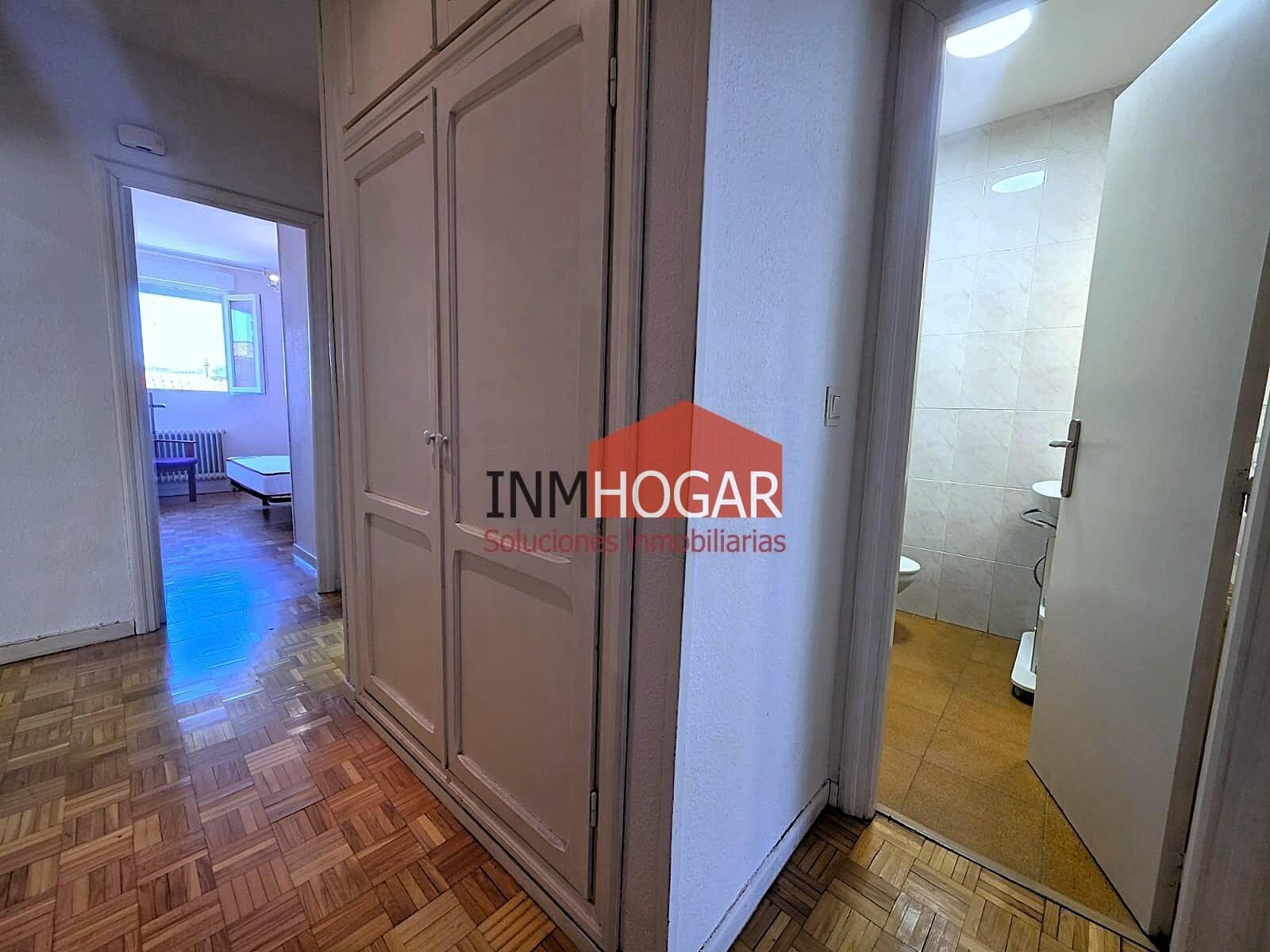 Flat for Sale in Ávila