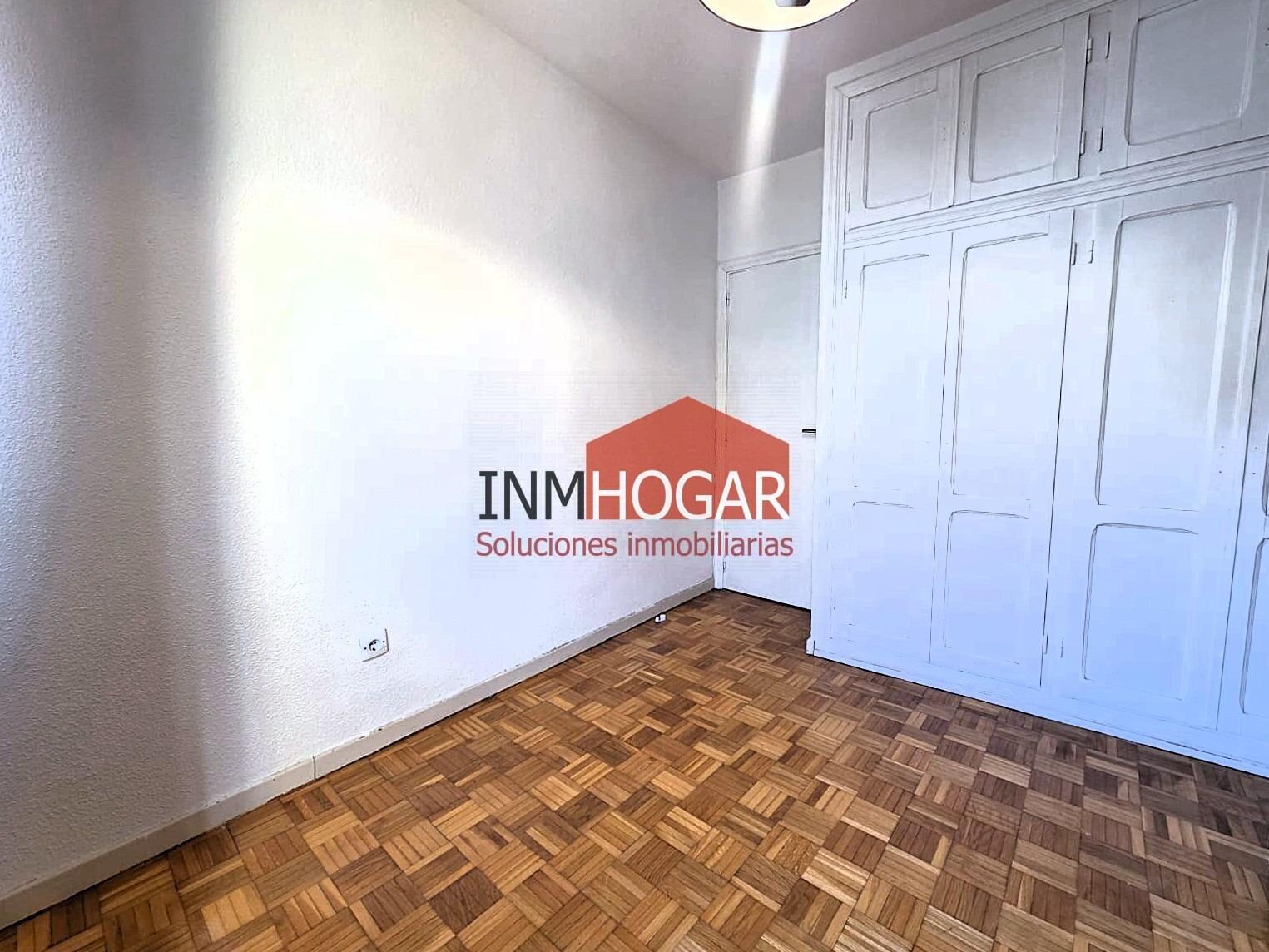 Flat for Sale in Ávila