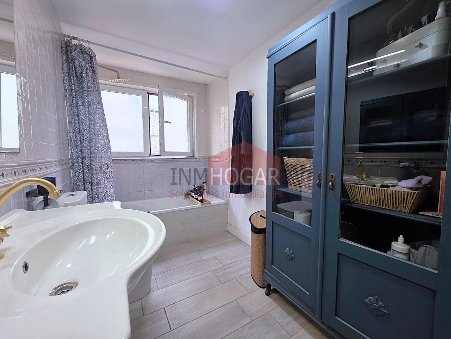 Apartment for Sale in Ávila