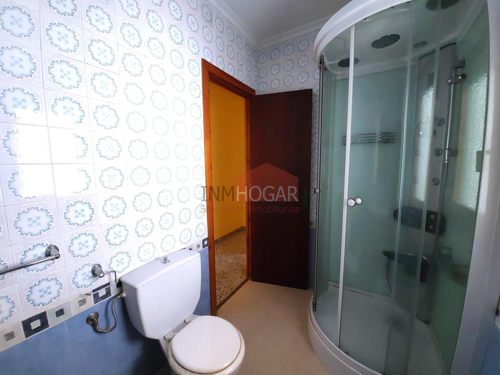 Rural House for Sale in Palacios de Goda