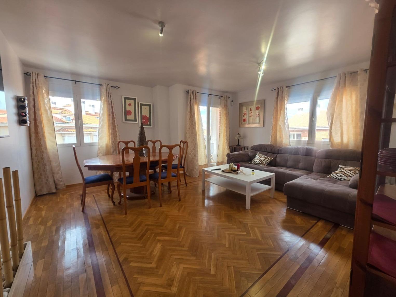 Flat for Rent in Ávila