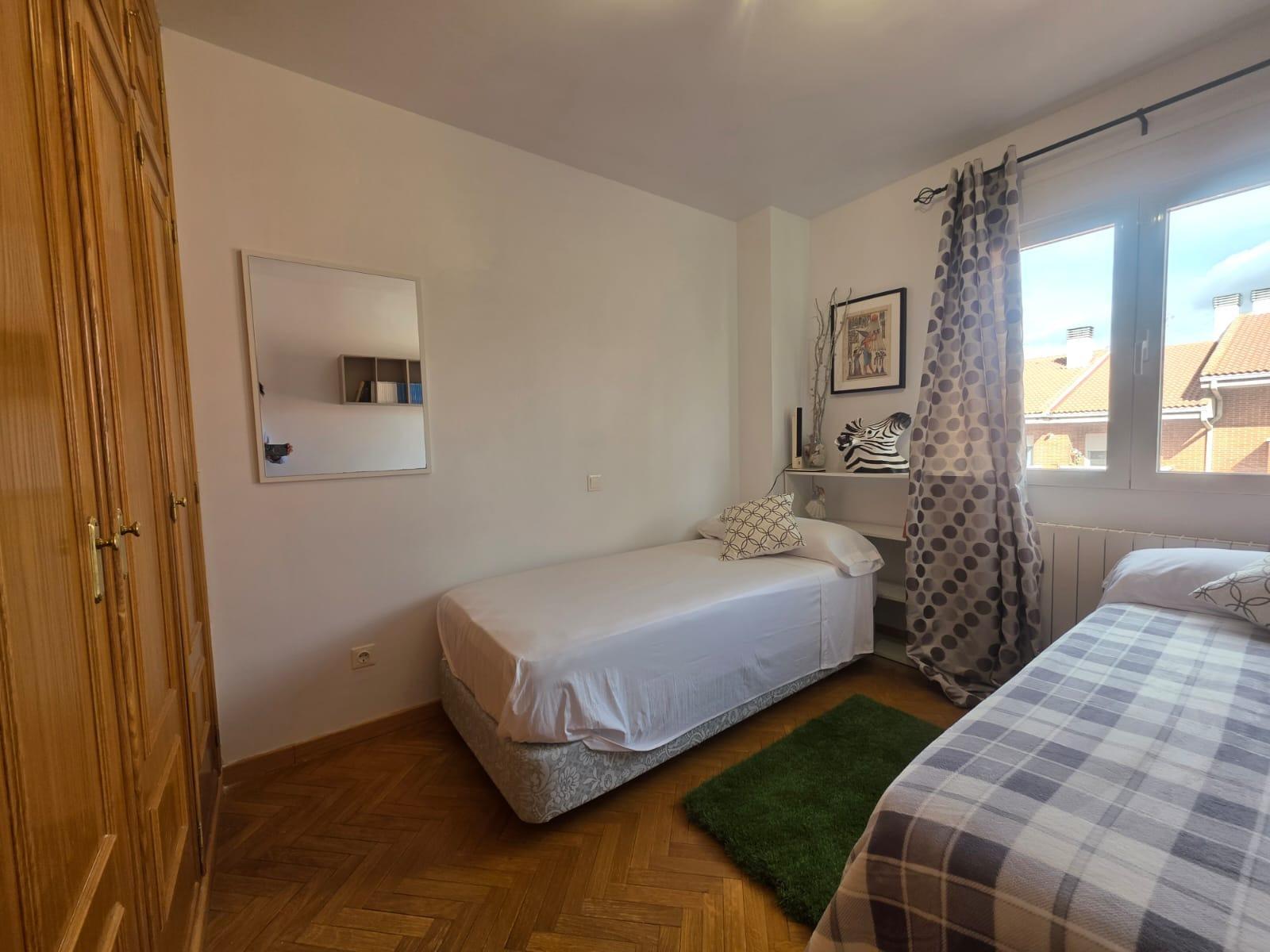 Flat for Rent in Ávila