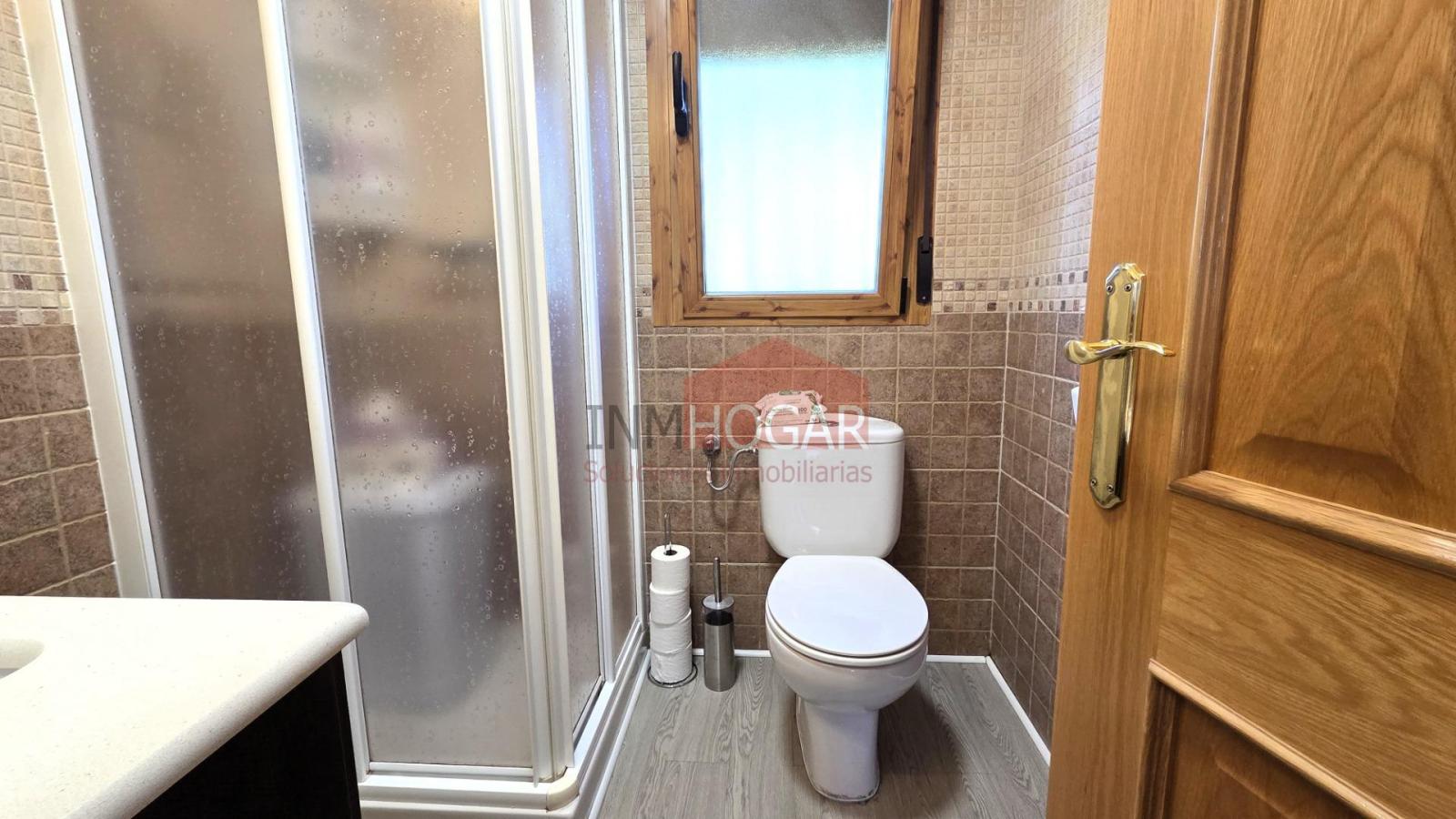 Chalet for Sale in Santa Cruz de Pinares