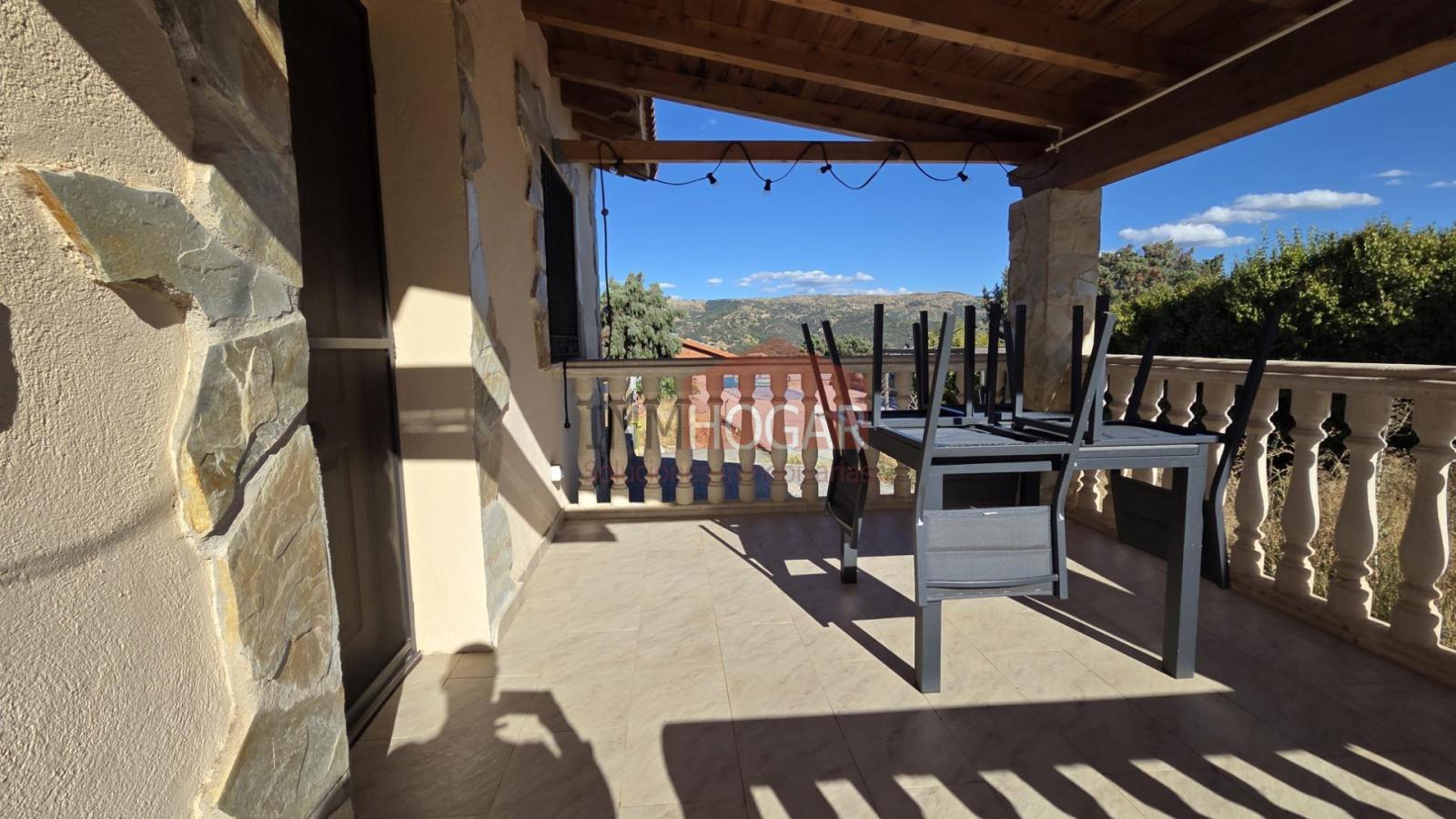 Chalet for Sale in Santa Cruz de Pinares