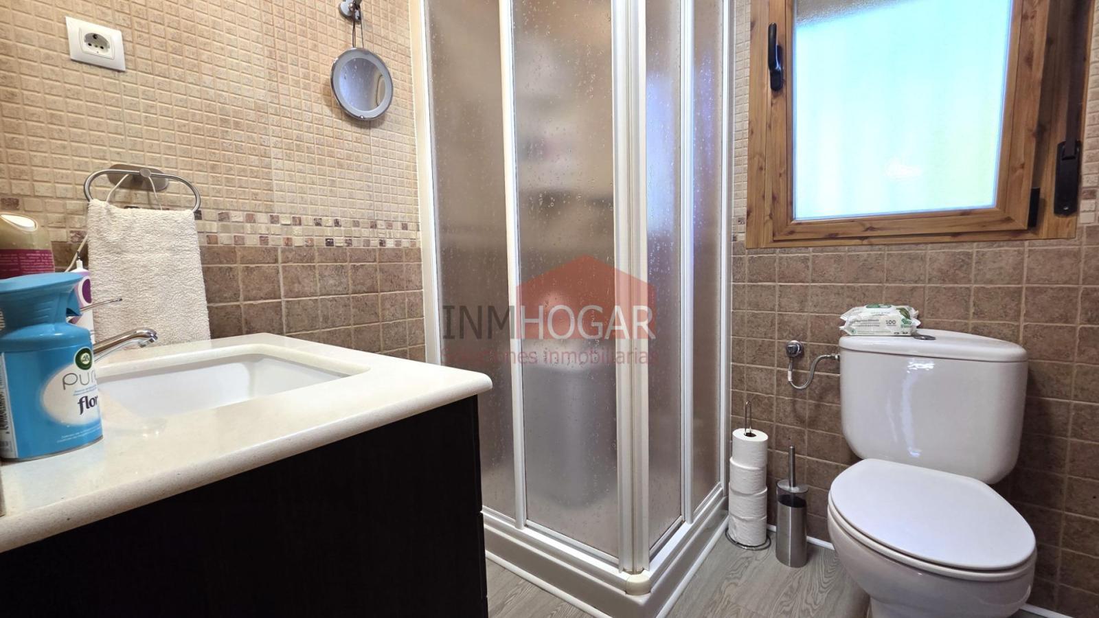 Chalet for Sale in Santa Cruz de Pinares