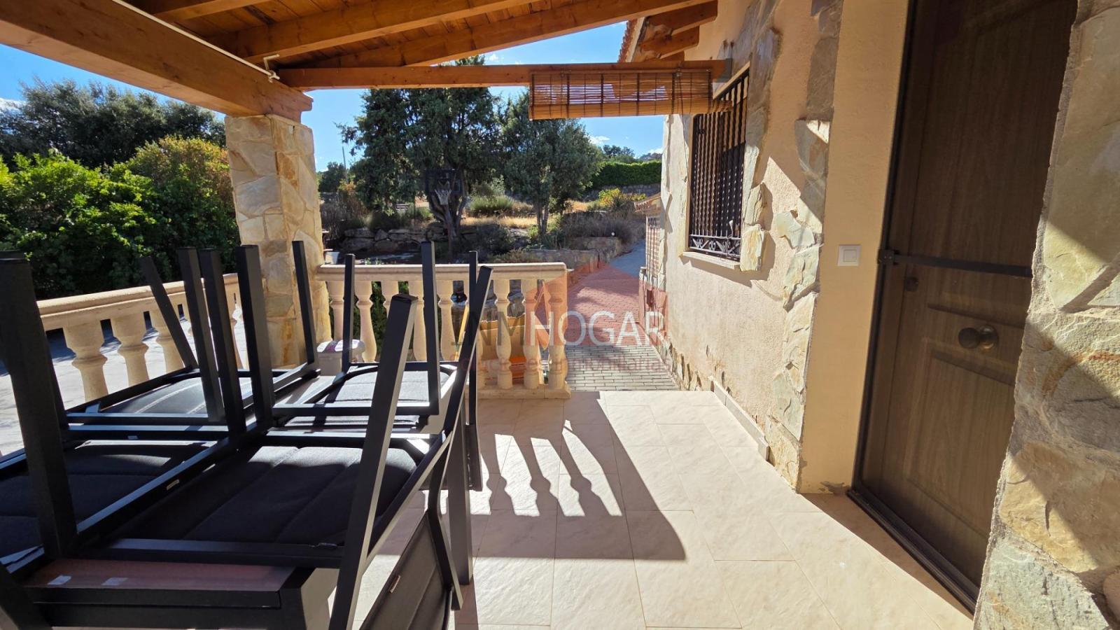 Chalet for Sale in Santa Cruz de Pinares