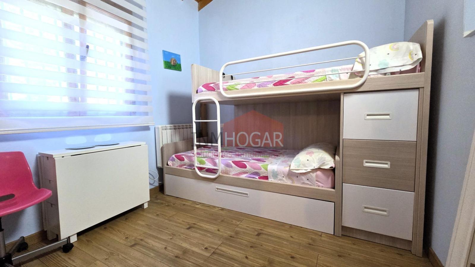Chalet for Sale in Santa Cruz de Pinares