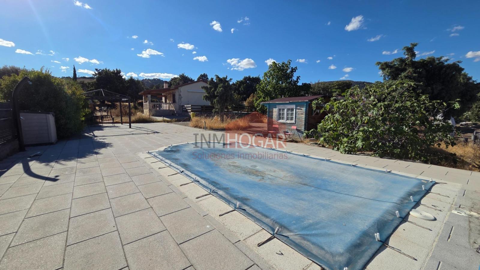Chalet for Sale in Santa Cruz de Pinares