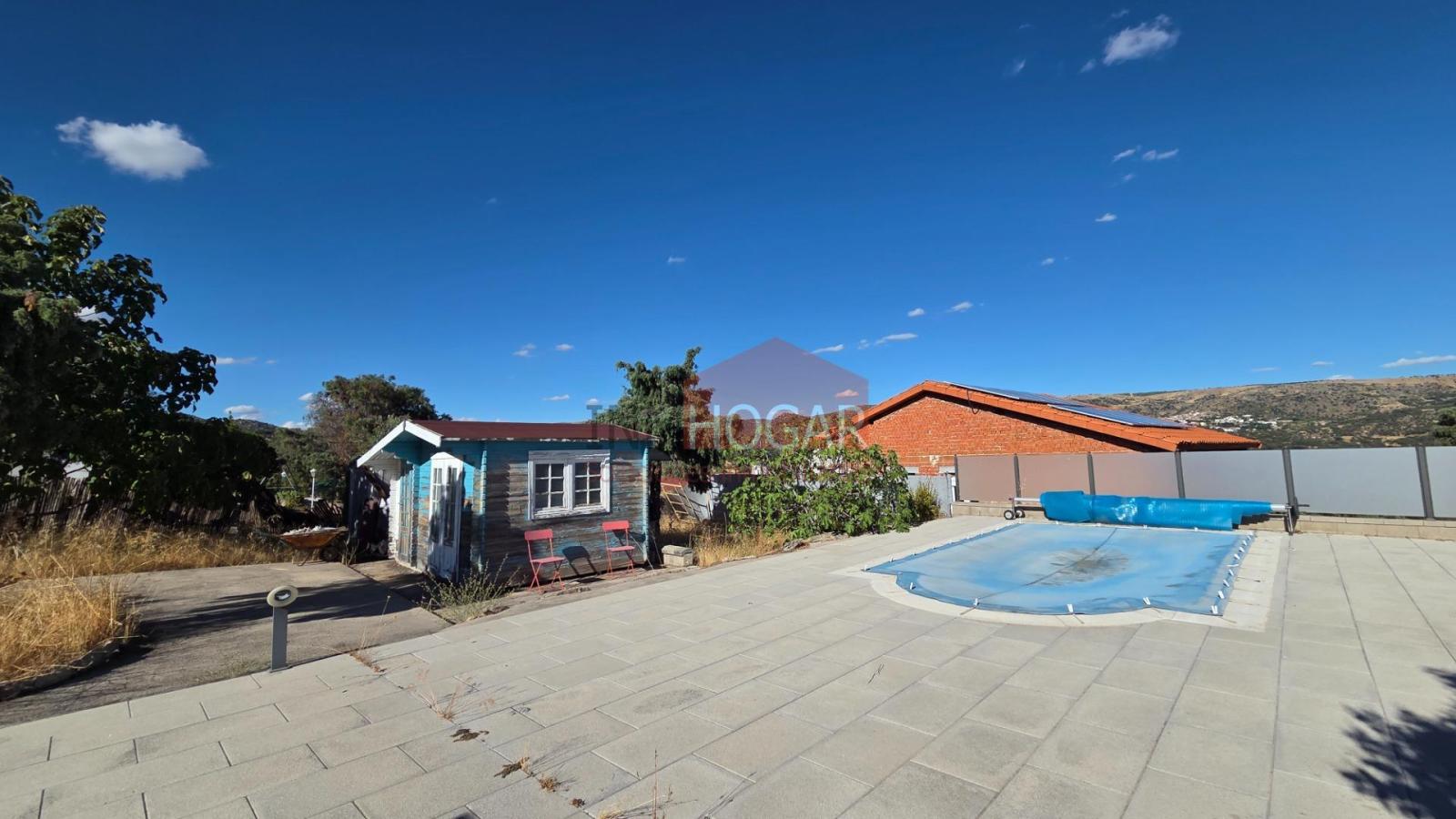 Chalet for Sale in Santa Cruz de Pinares
