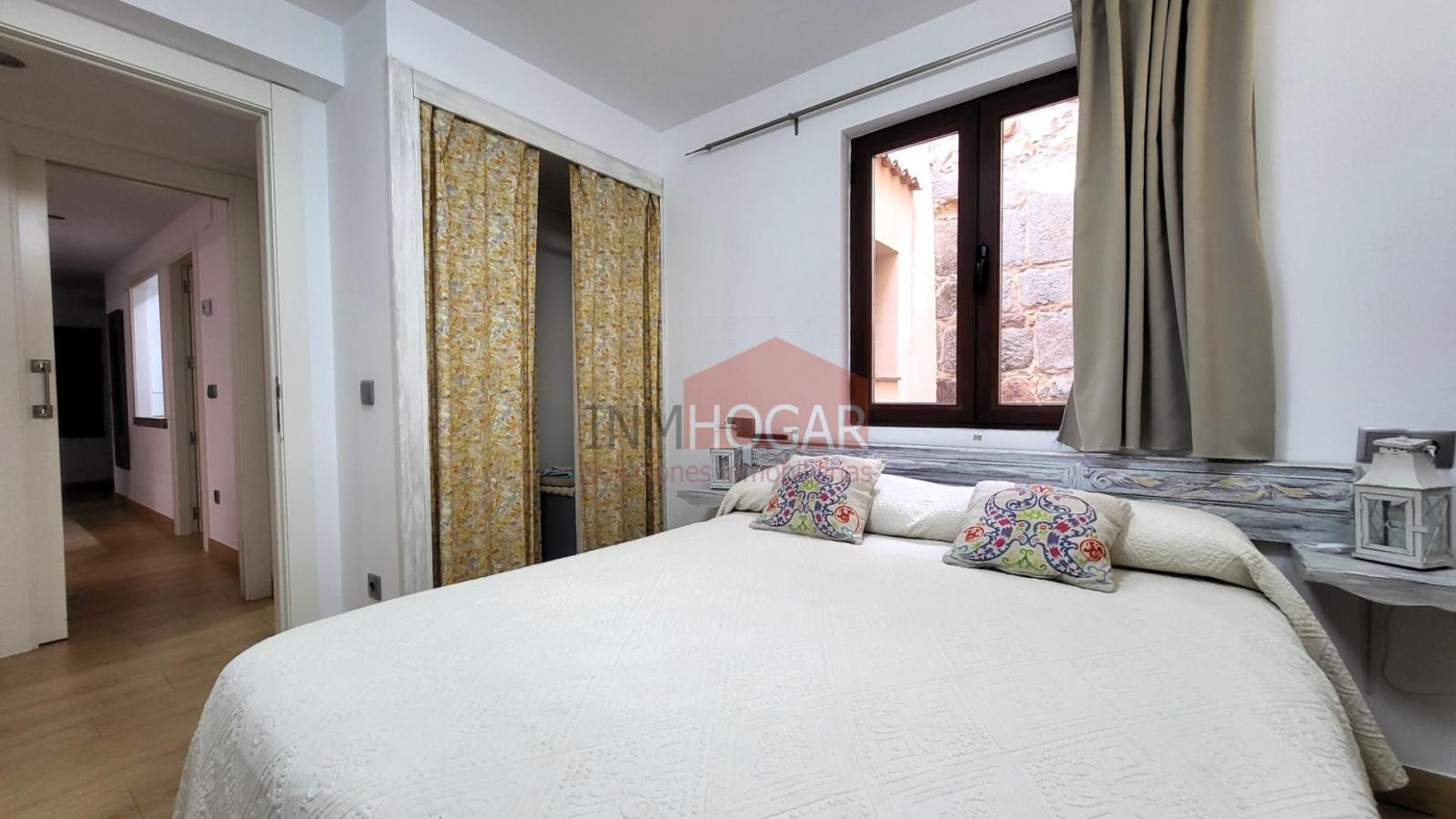 Flat for Sale in Ávila