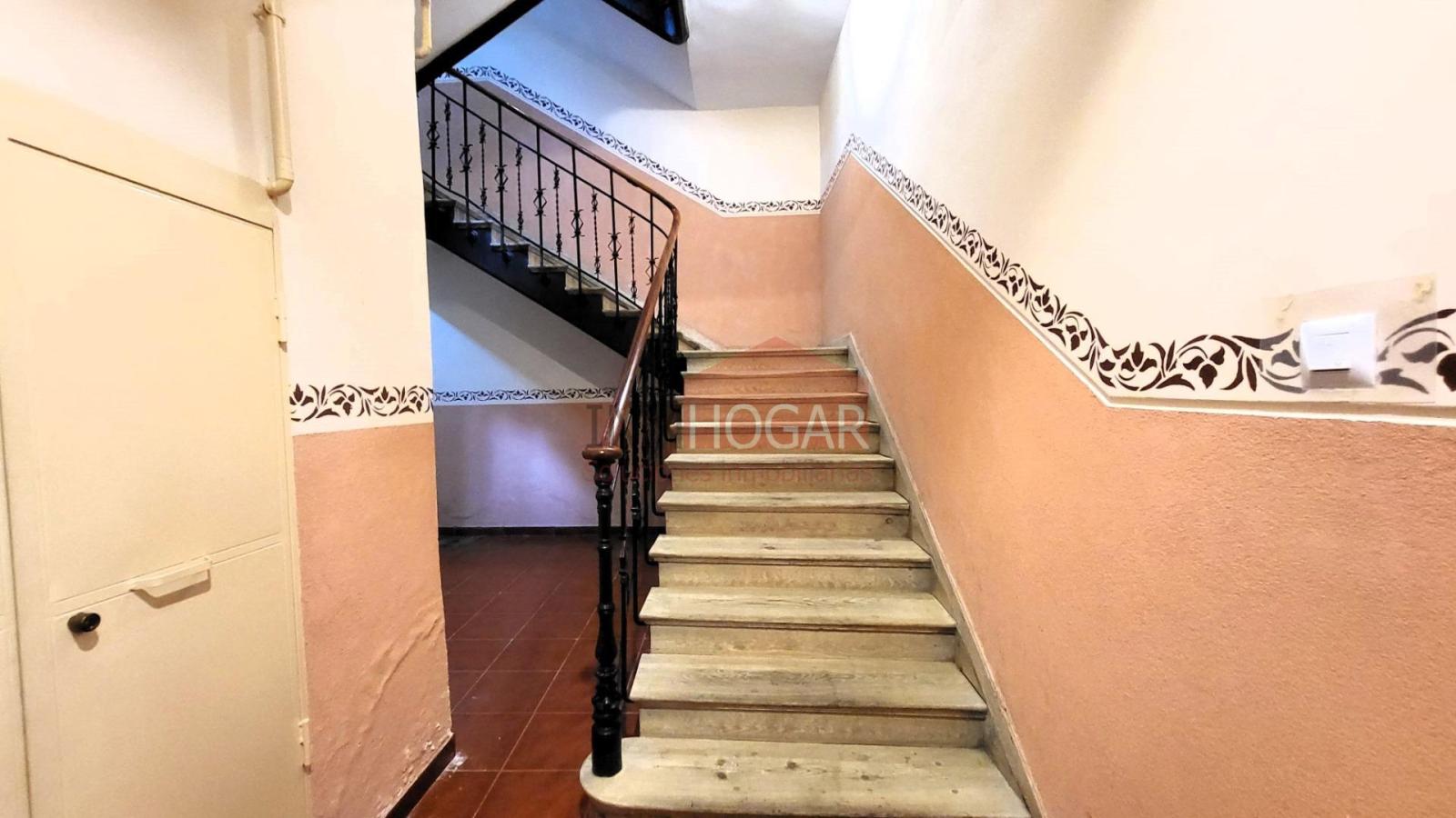 Flat for Sale in Ávila