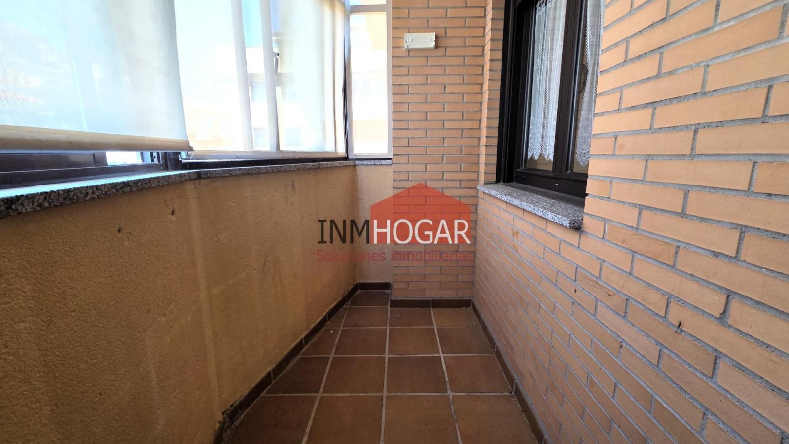 Flat for Sale in Ávila