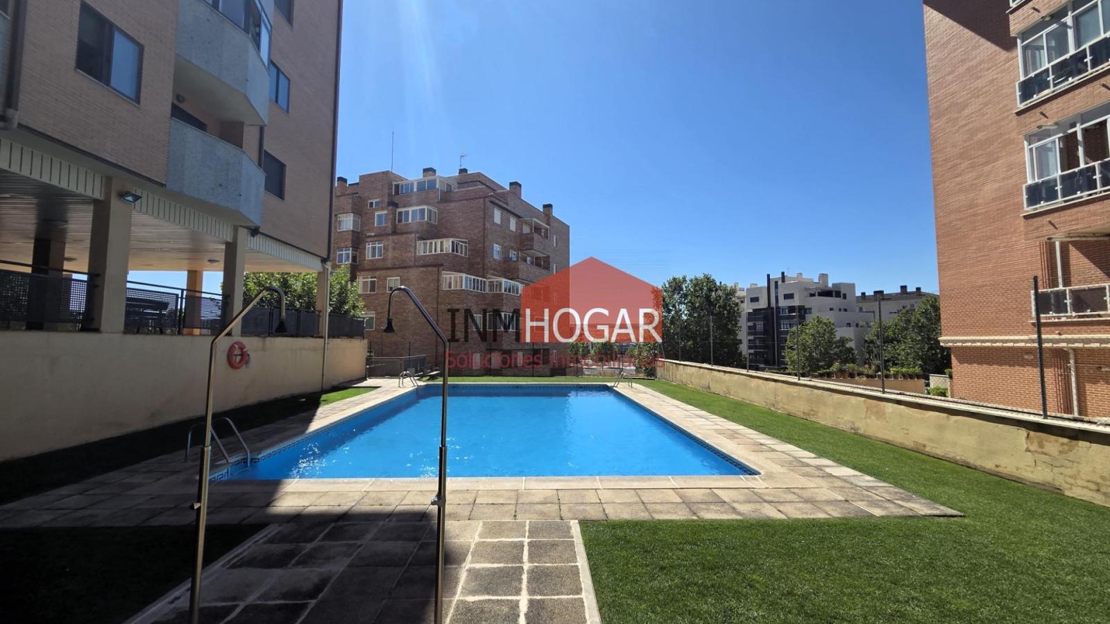 Flat for Sale in Ávila