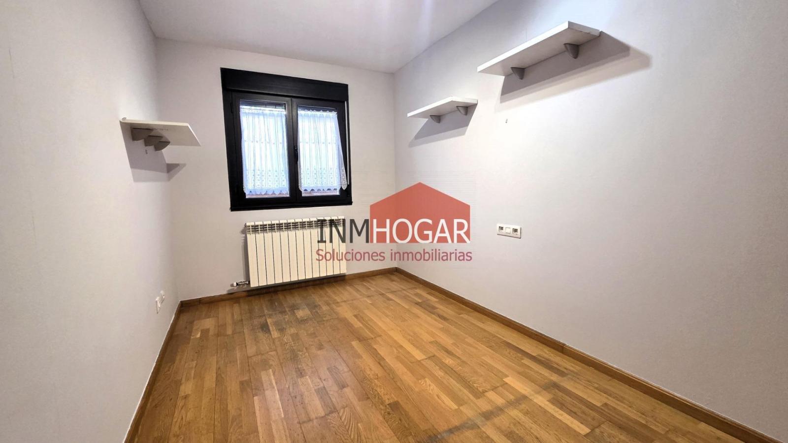 Flat for Sale in Ávila