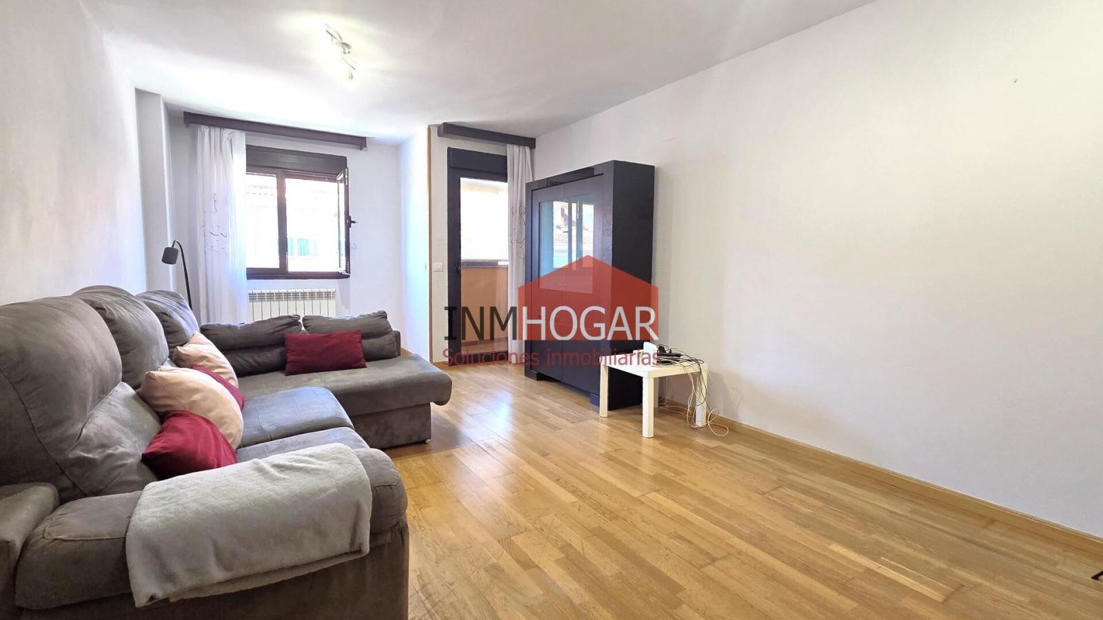 Flat for Sale in Ávila