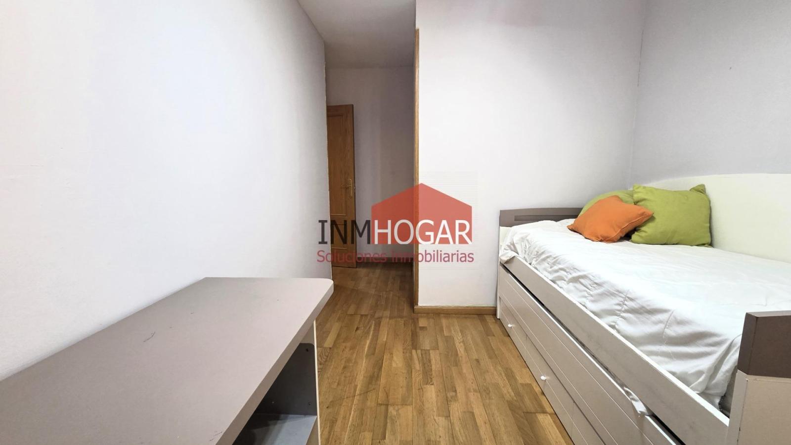 Flat for Sale in Ávila