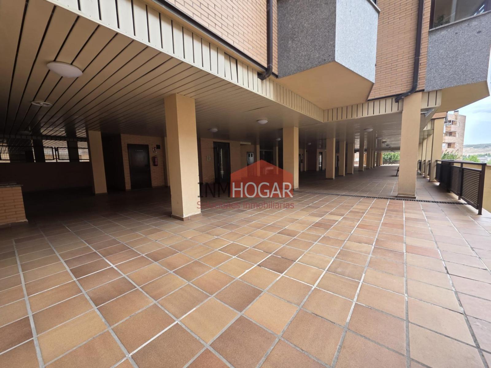 Flat for Sale in Ávila
