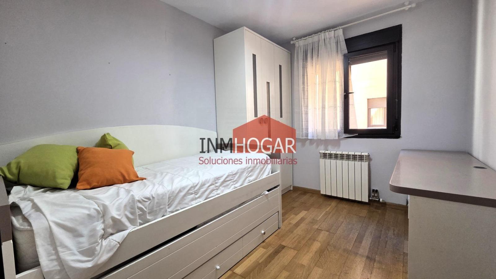 Flat for Sale in Ávila
