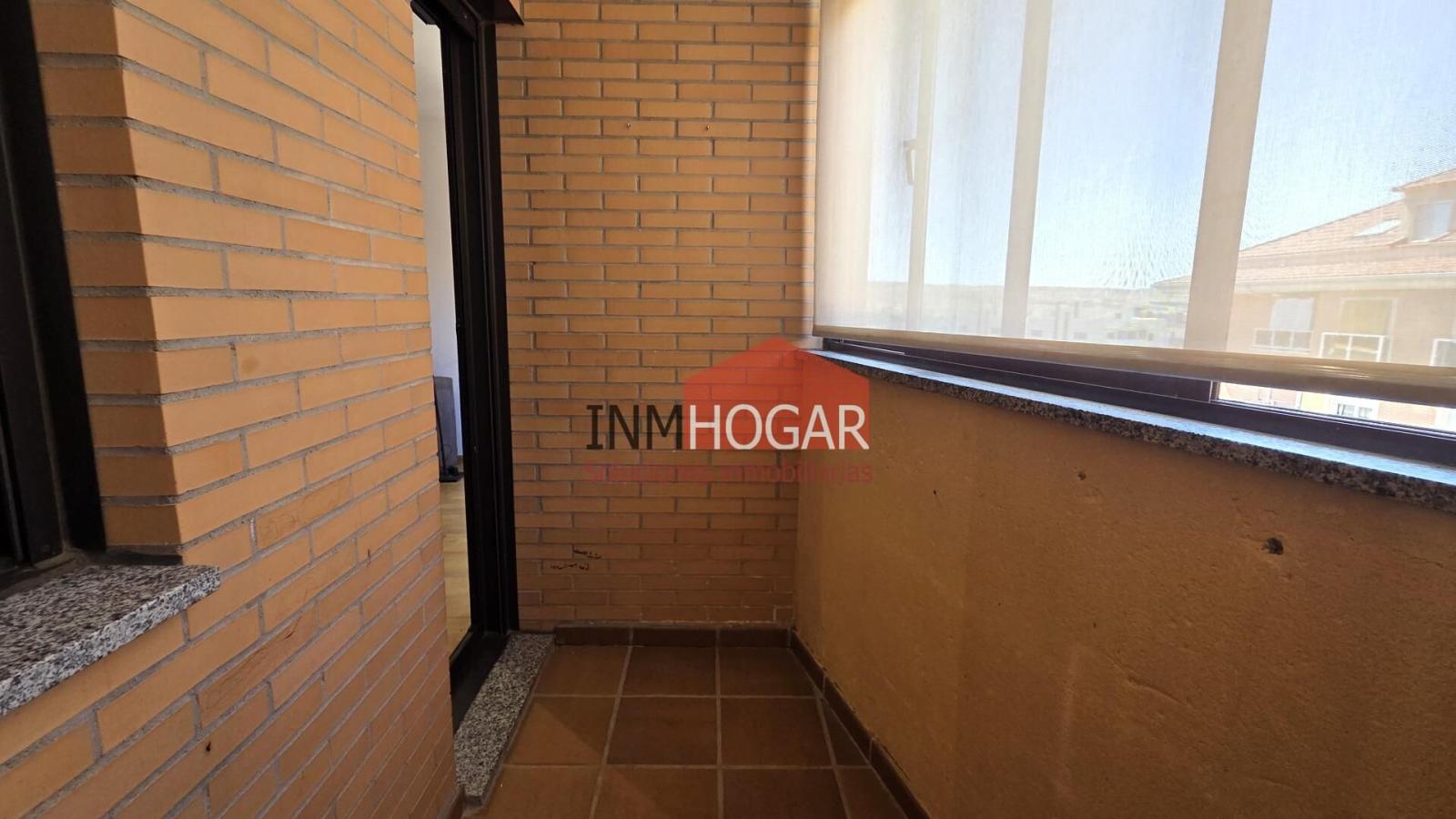 Flat for Sale in Ávila