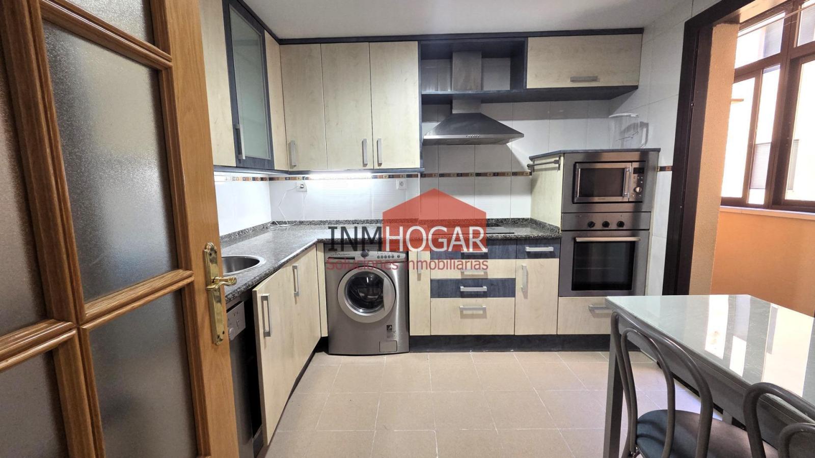 Flat for Sale in Ávila
