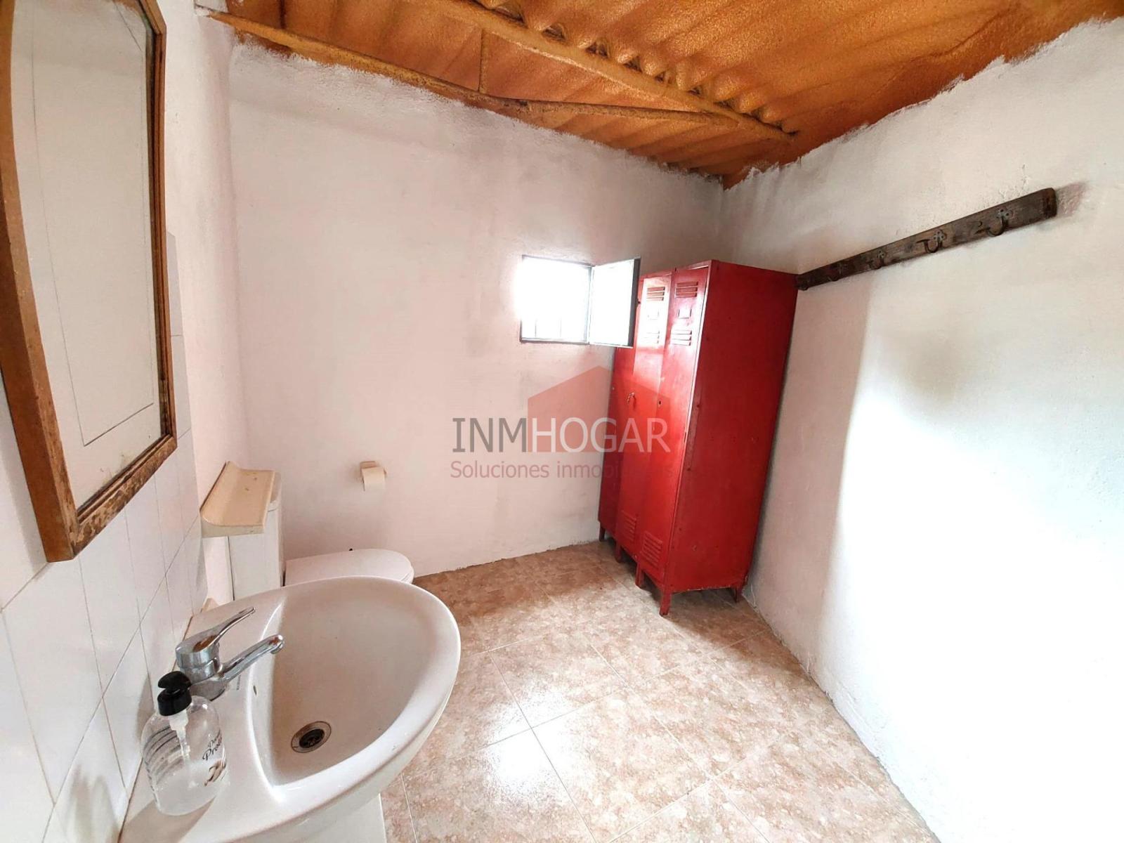 Industrial Unit for Rent in Arévalo