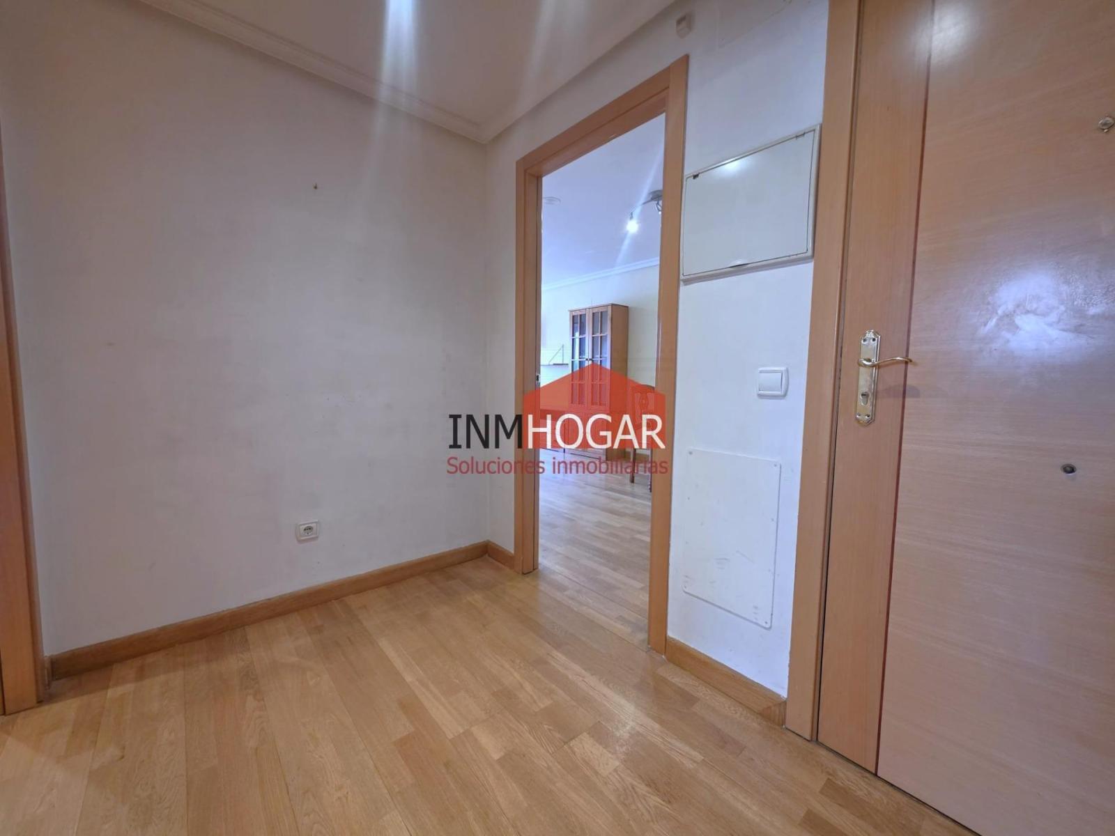 Flat for Sale in Ávila