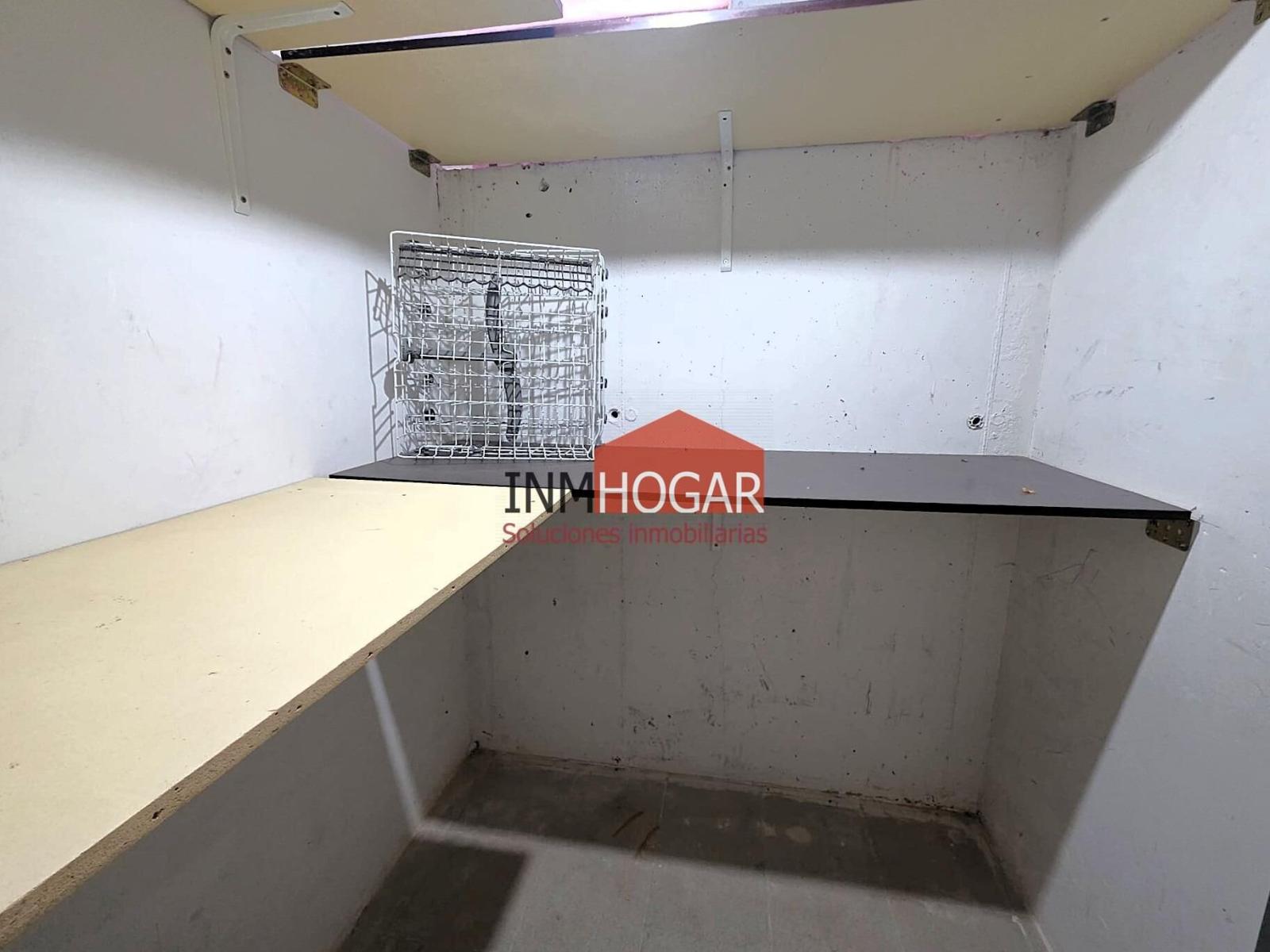 Flat for Sale in Ávila