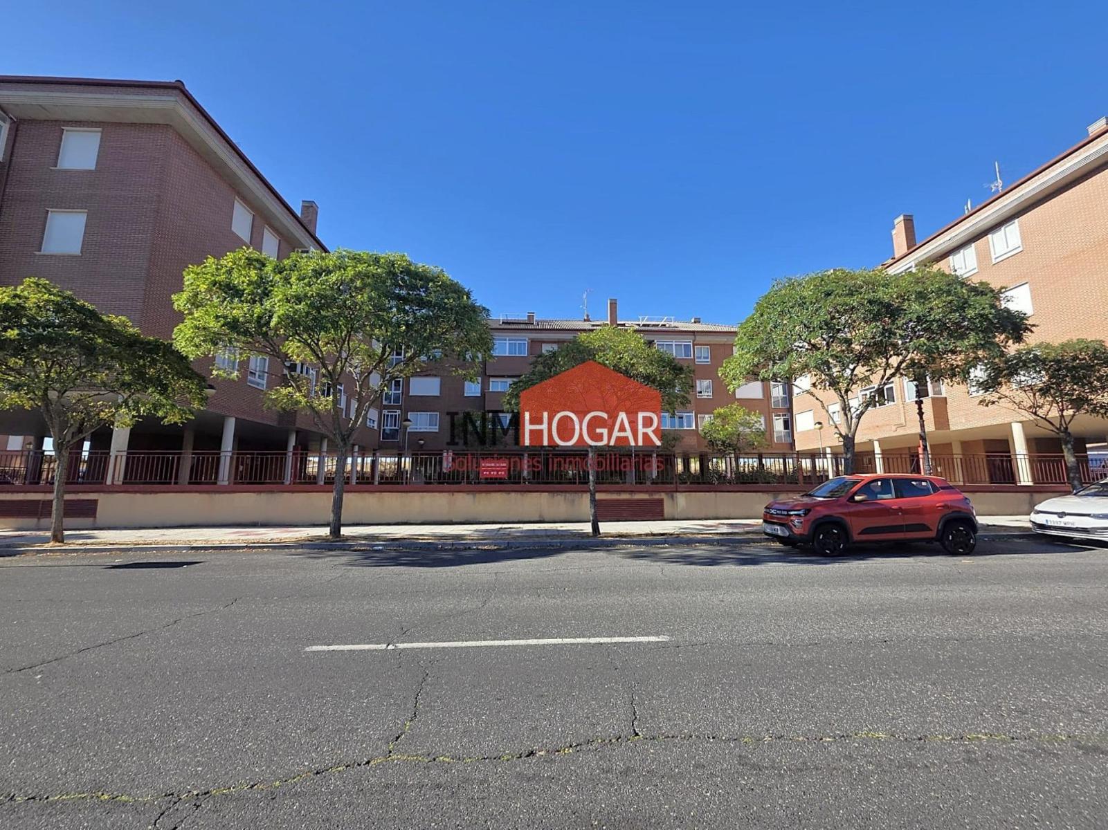 Flat for Sale in Ávila