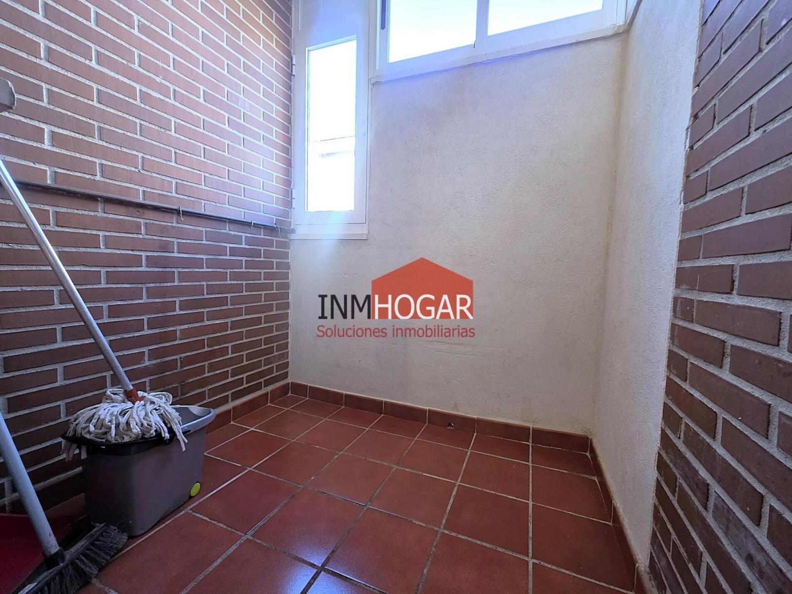 Flat for Sale in Ávila