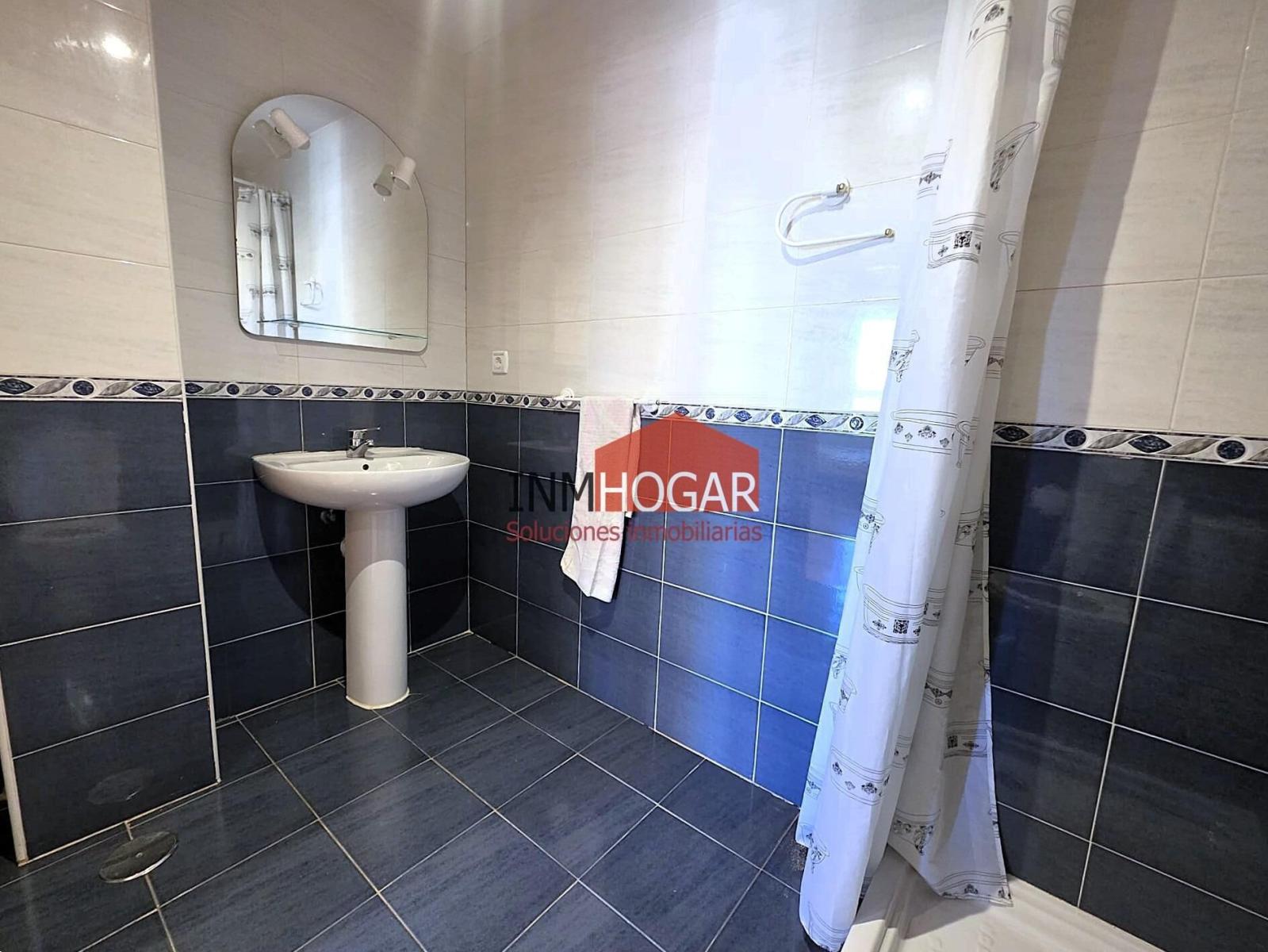 Flat for Sale in Ávila