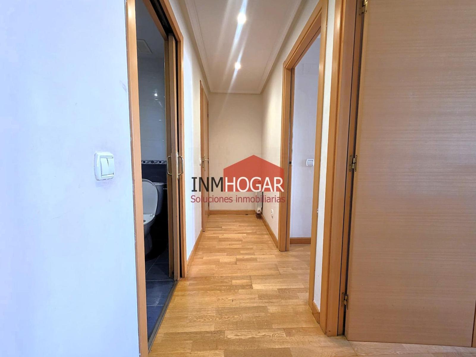 Flat for Sale in Ávila
