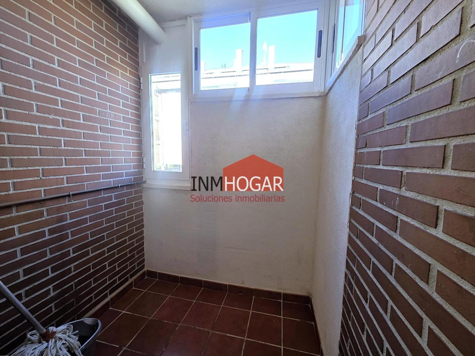 Flat for Sale in Ávila