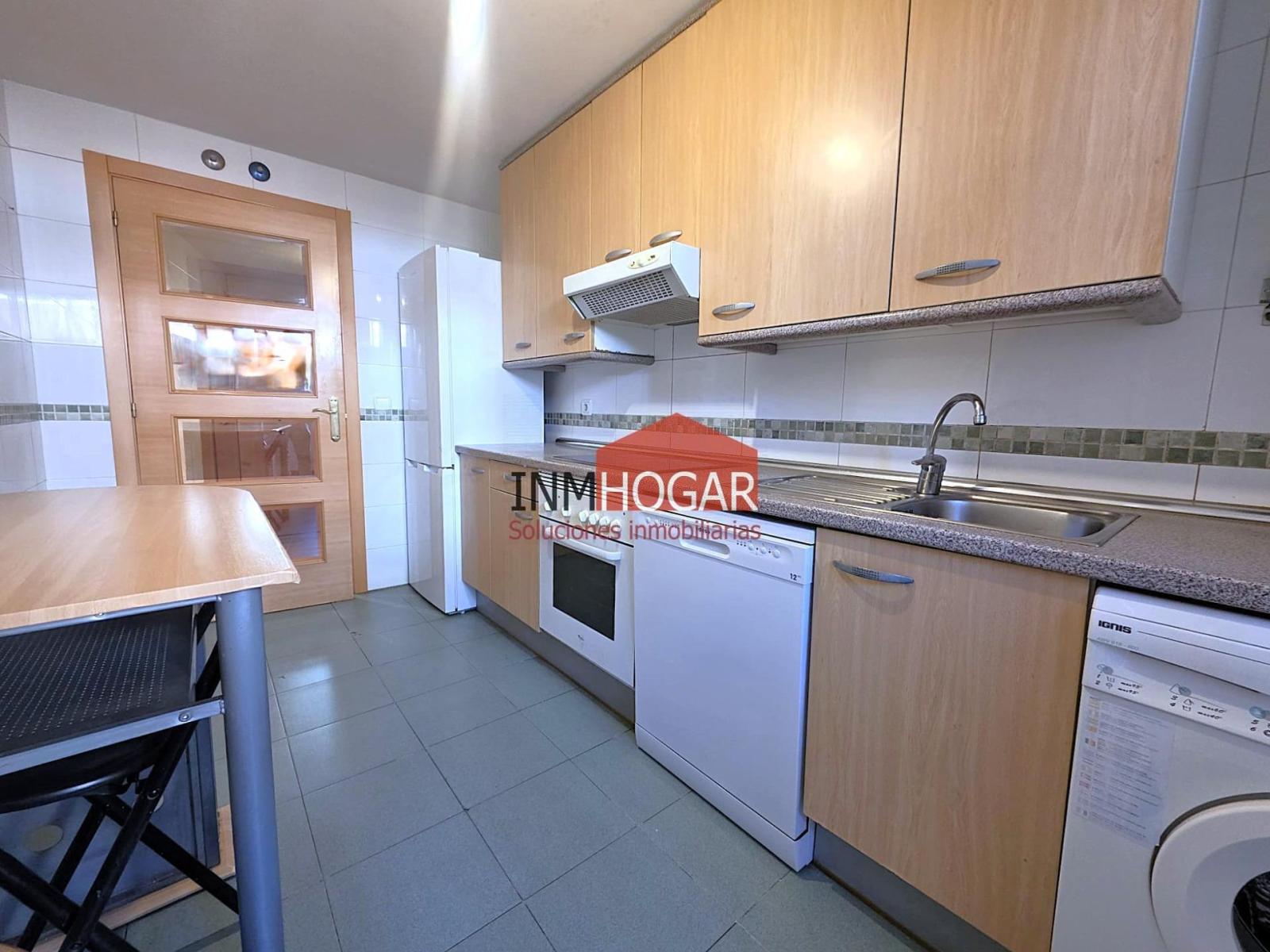 Flat for Sale in Ávila
