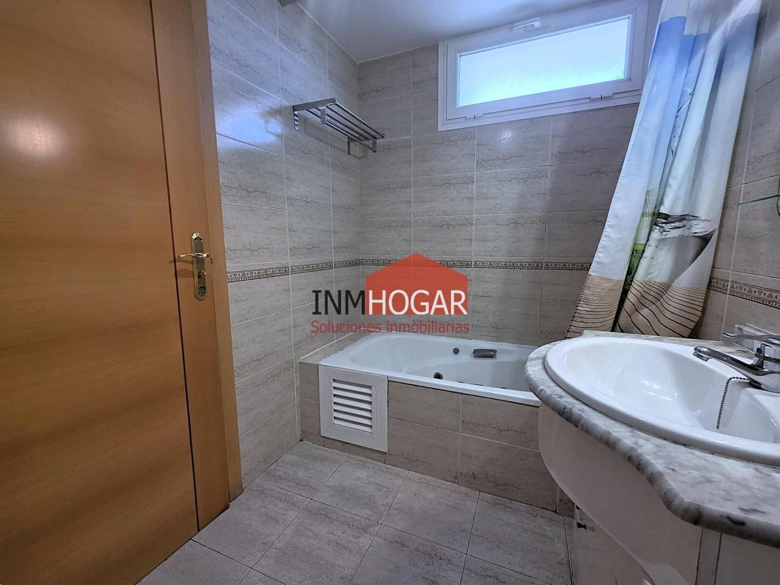 Flat for Sale in Ávila