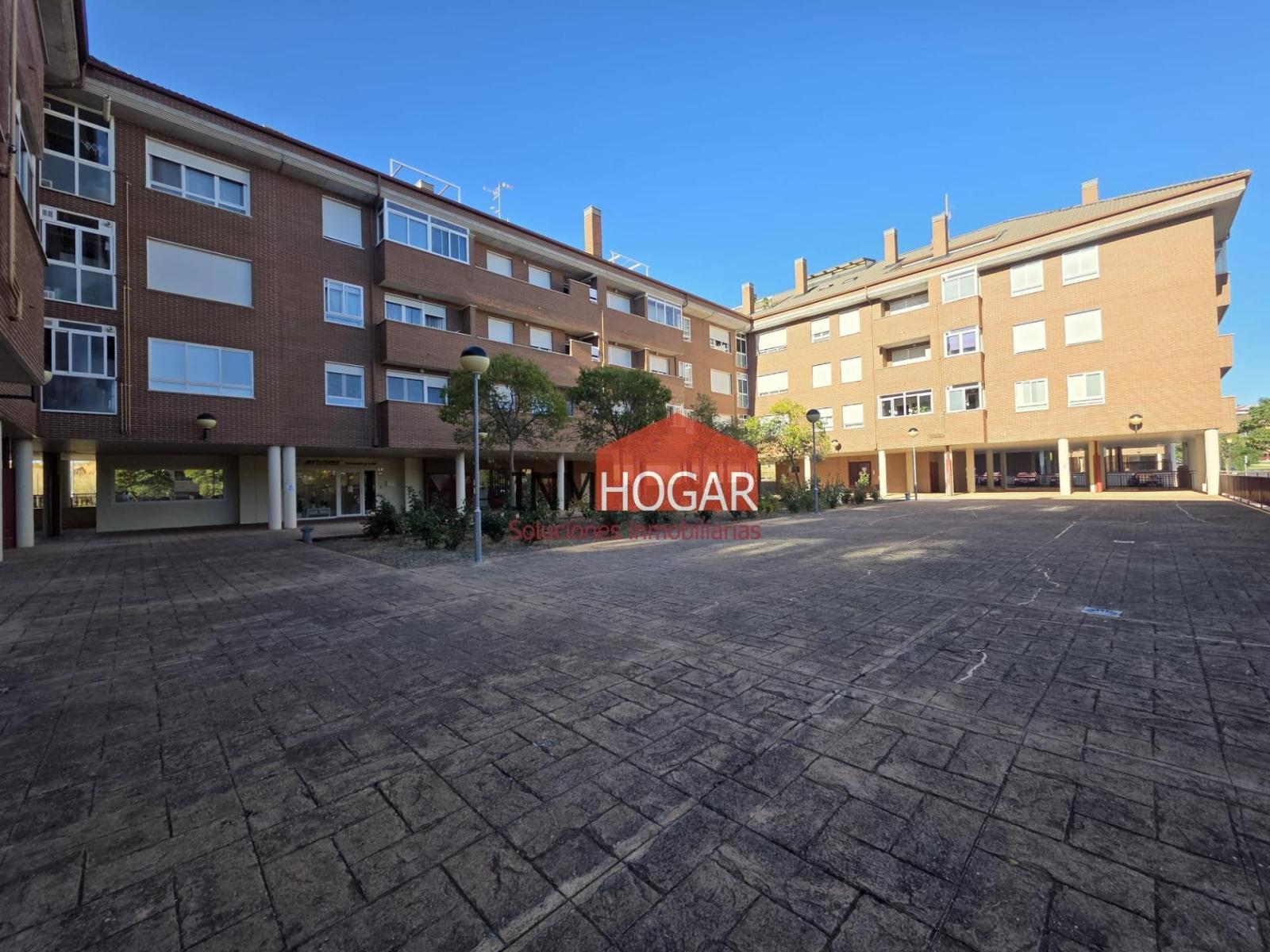 Flat for Sale in Ávila