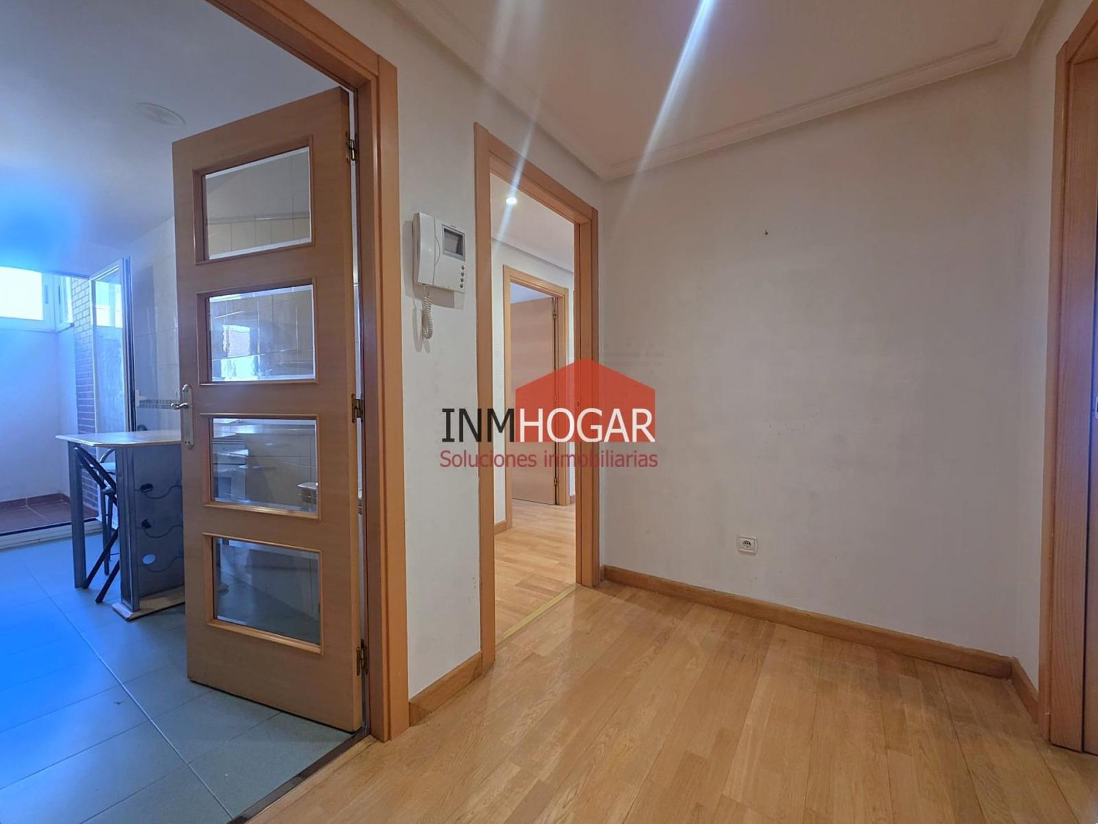 Flat for Sale in Ávila