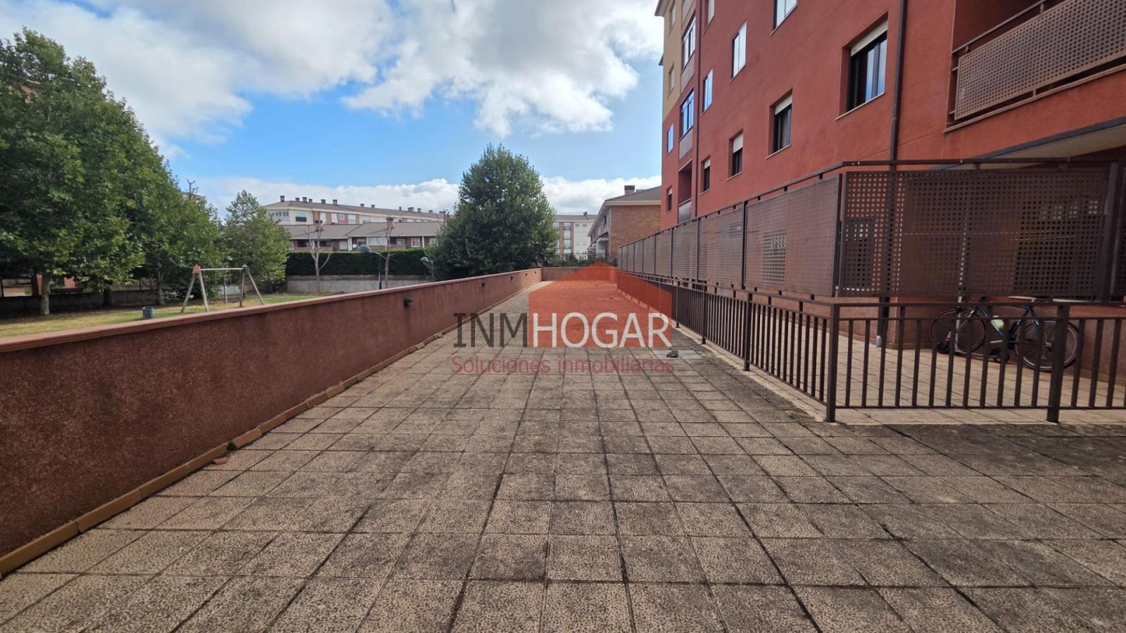 Flat for Sale in Ávila