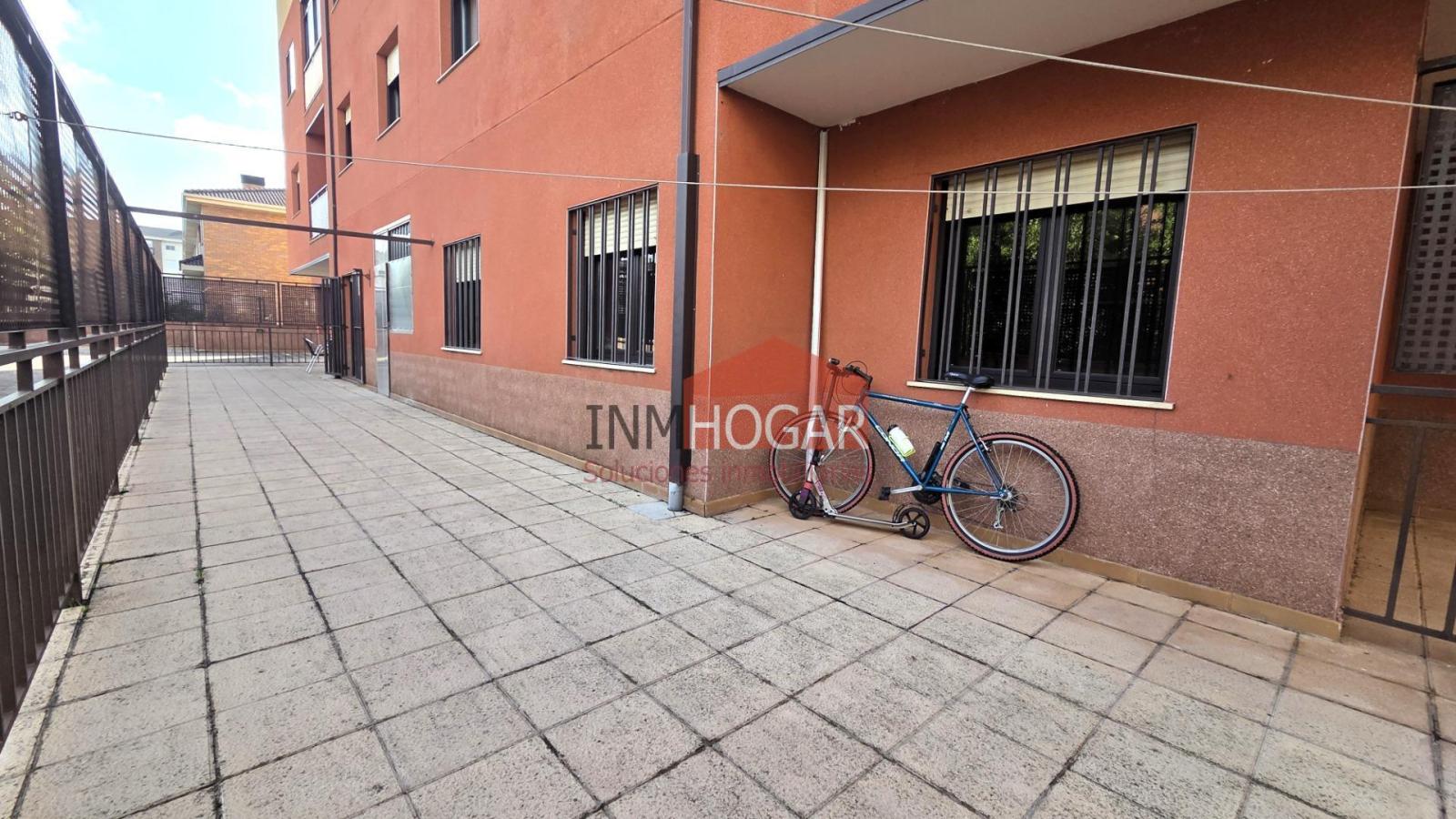 Flat for Sale in Ávila