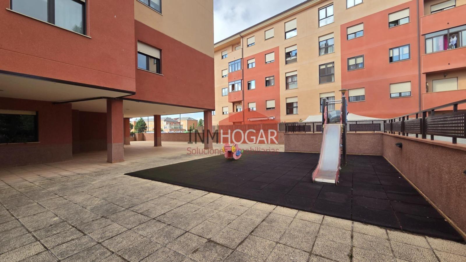 Flat for Sale in Ávila