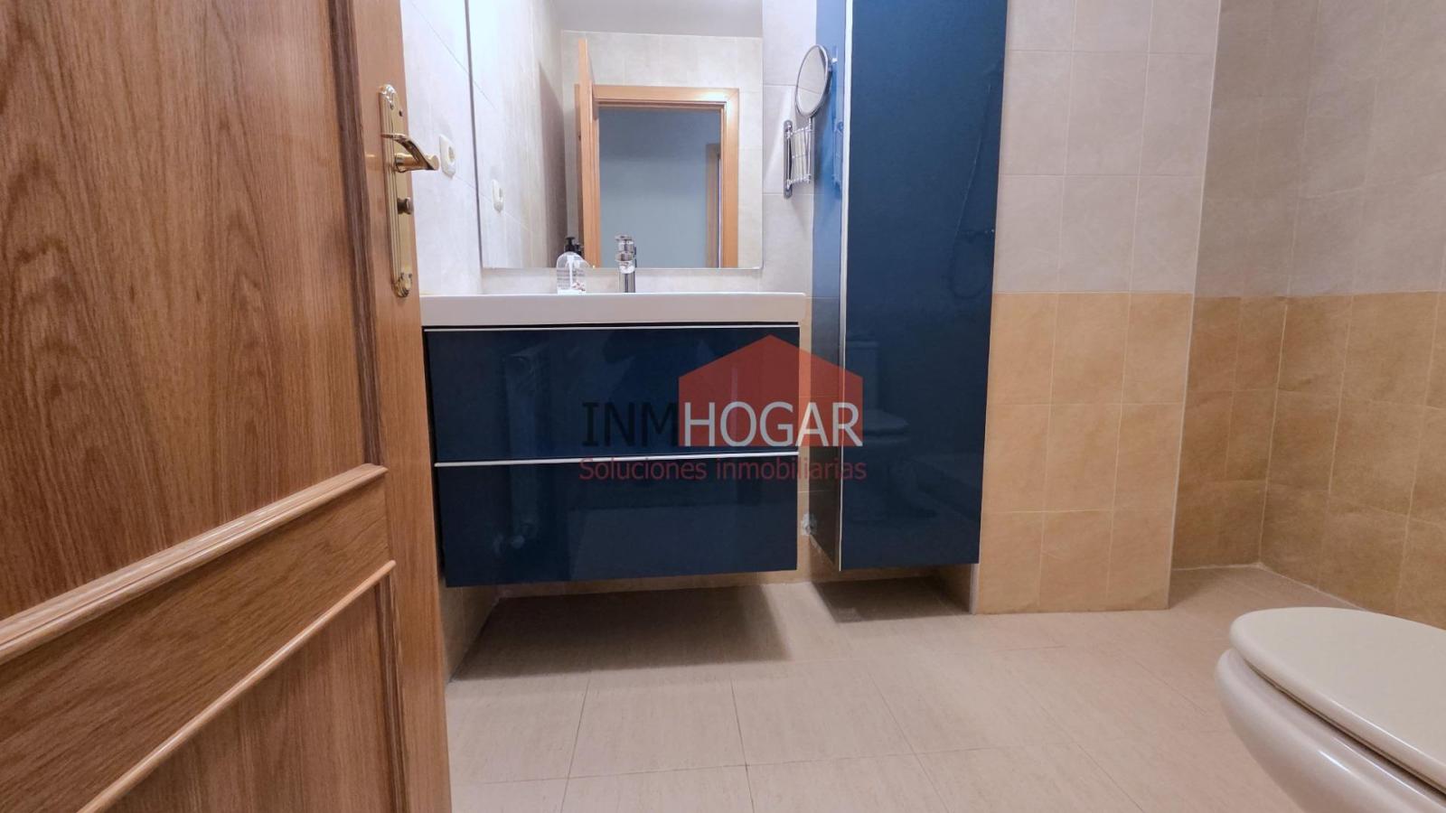 Flat for Sale in Ávila