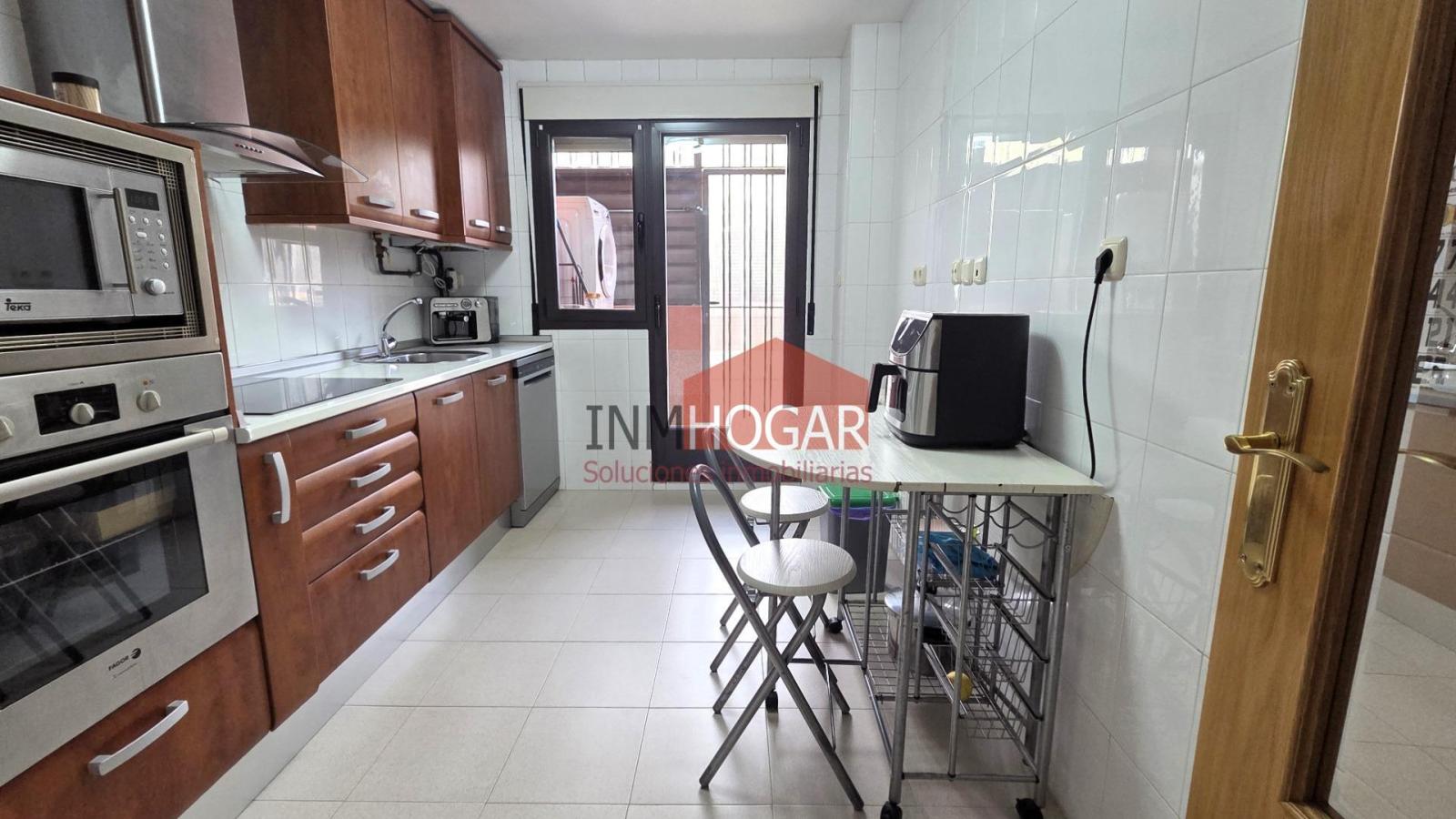 Flat for Sale in Ávila